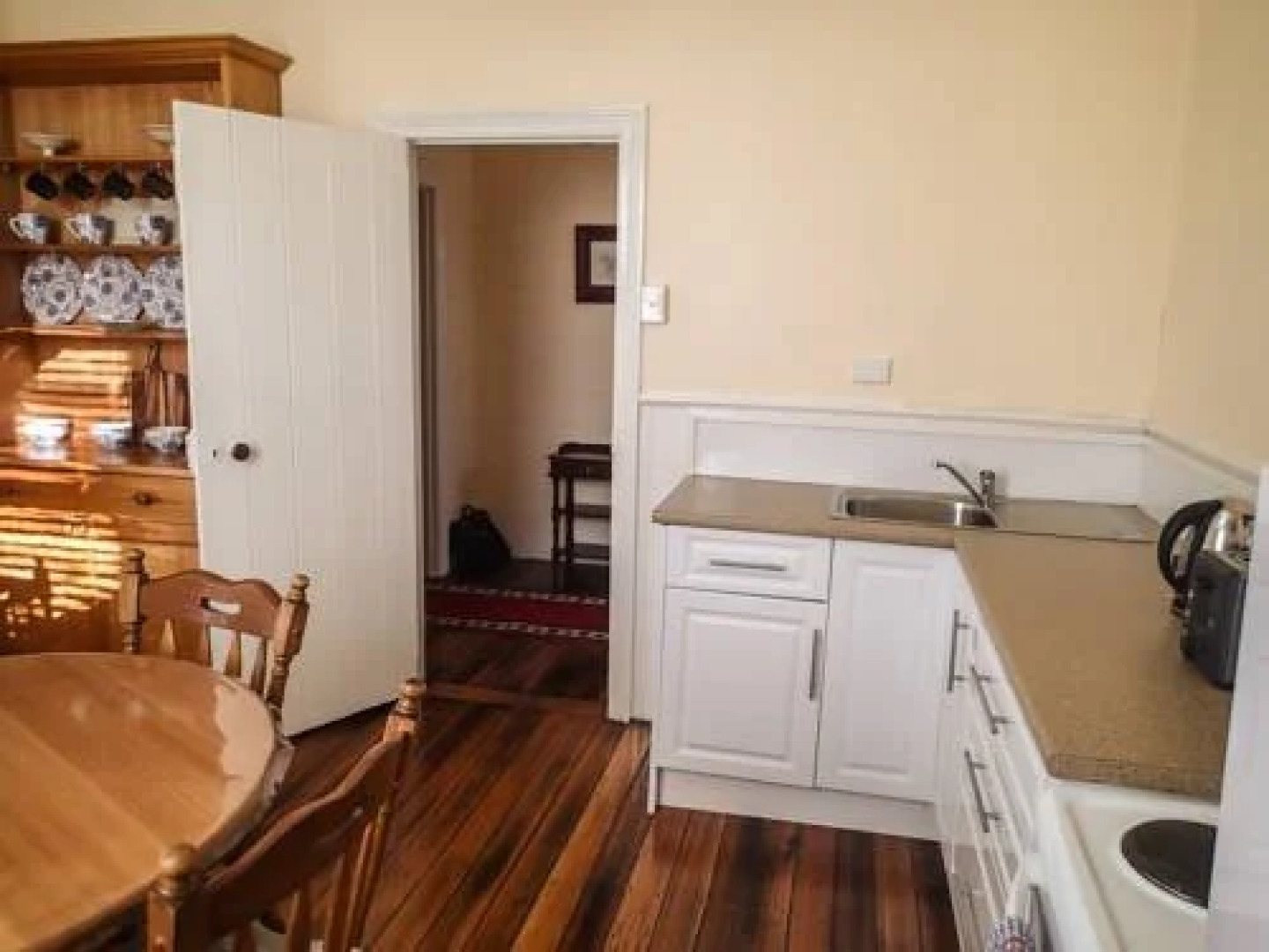 Lambert Cottage Accommodation