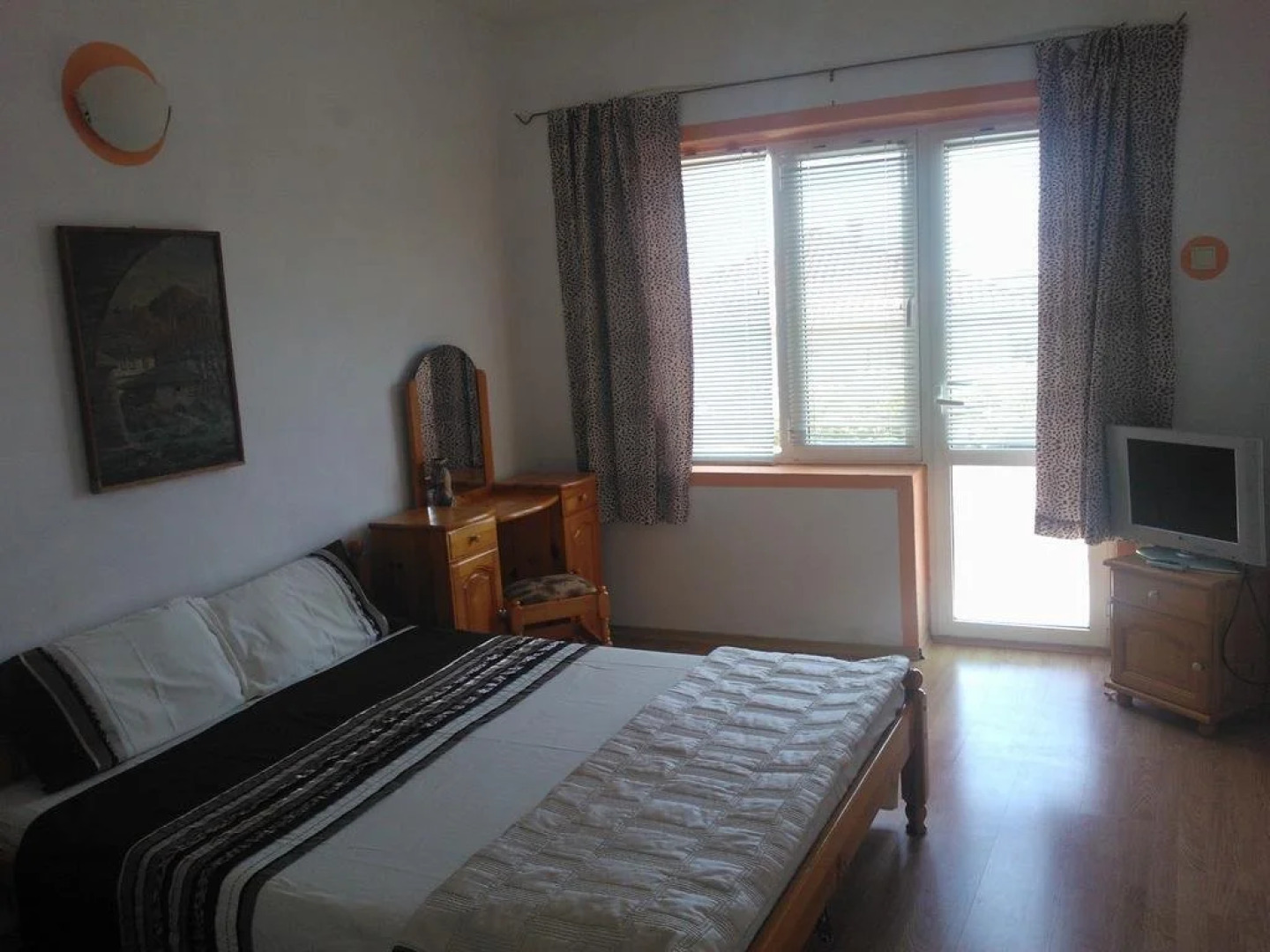 Guest House Evin Rai