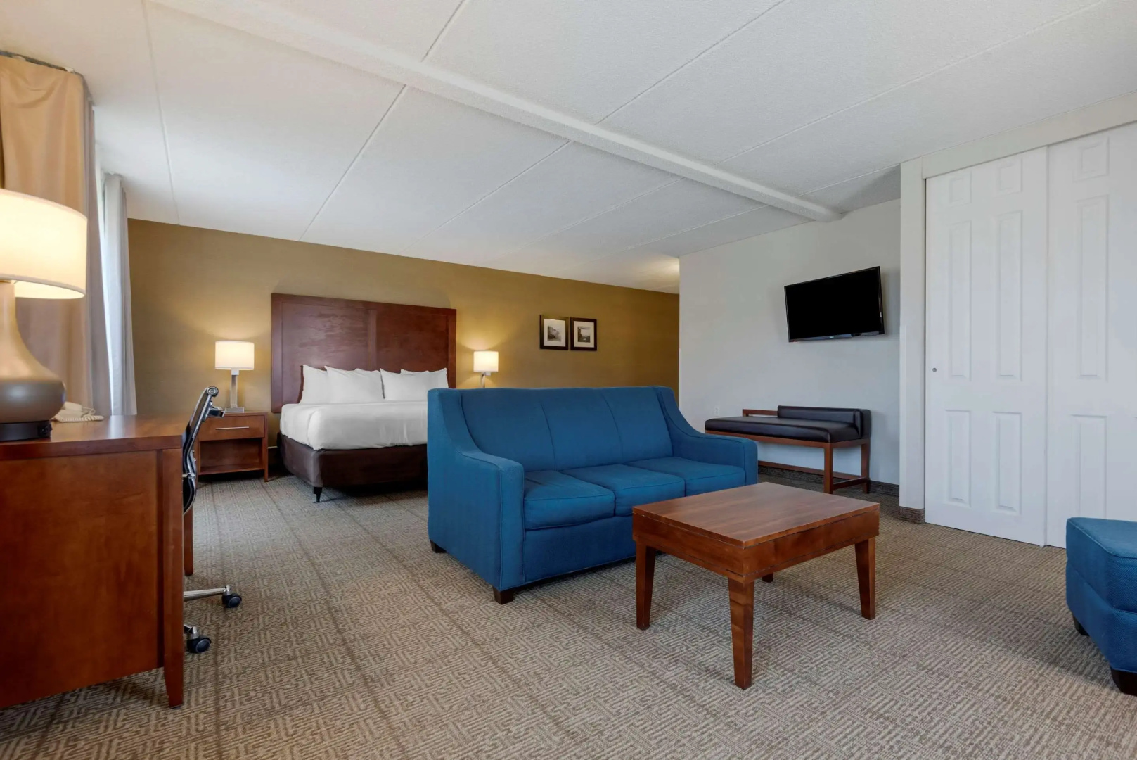 Comfort Inn The Pointe