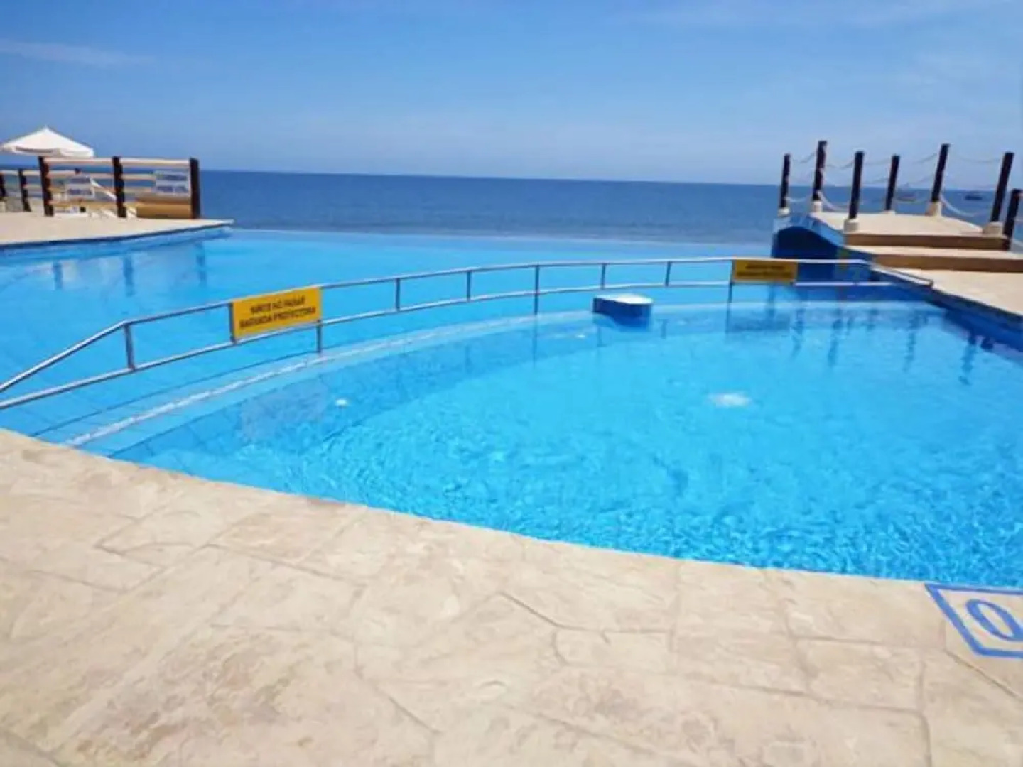 Sausalito Beach Mancora