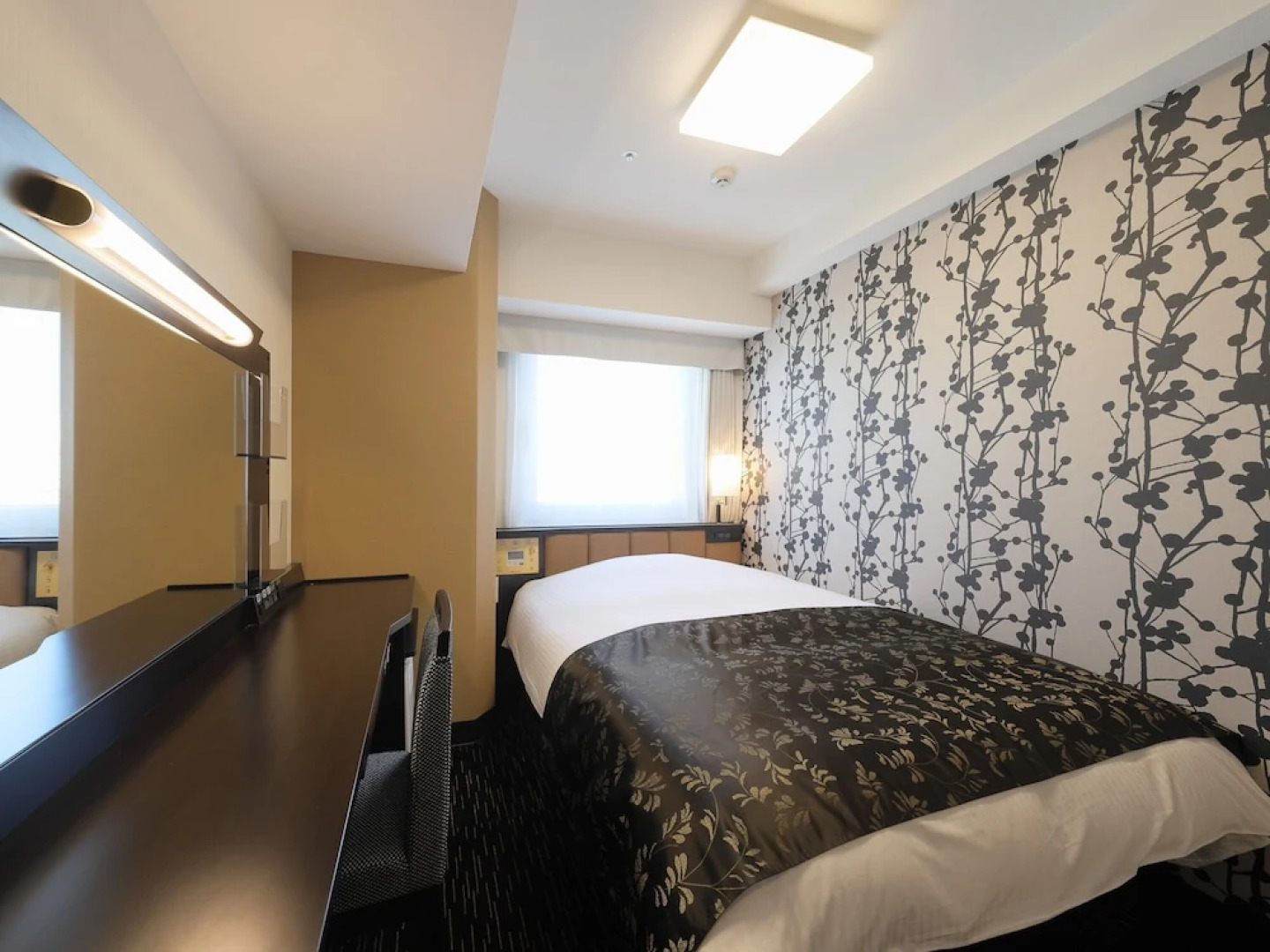 APA HOTEL Nihombashi Bakuroyokoyama Ekimae