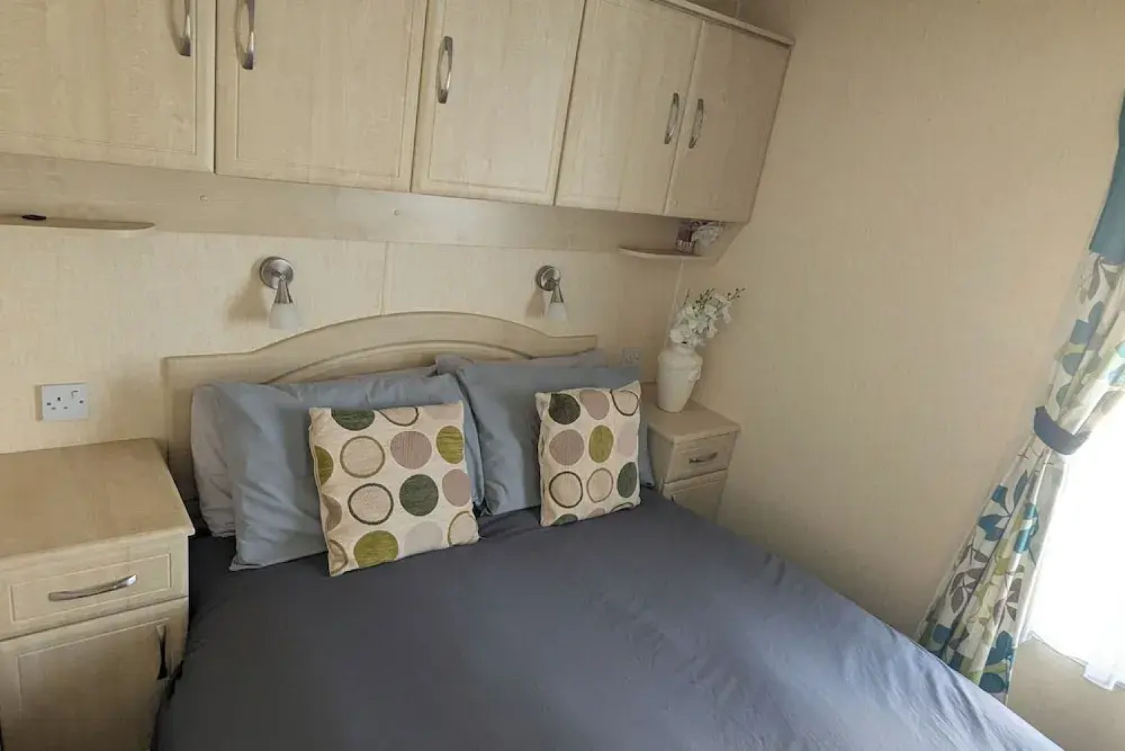 Beachcomber Cabin, Dog Friendly - Anderby Creek