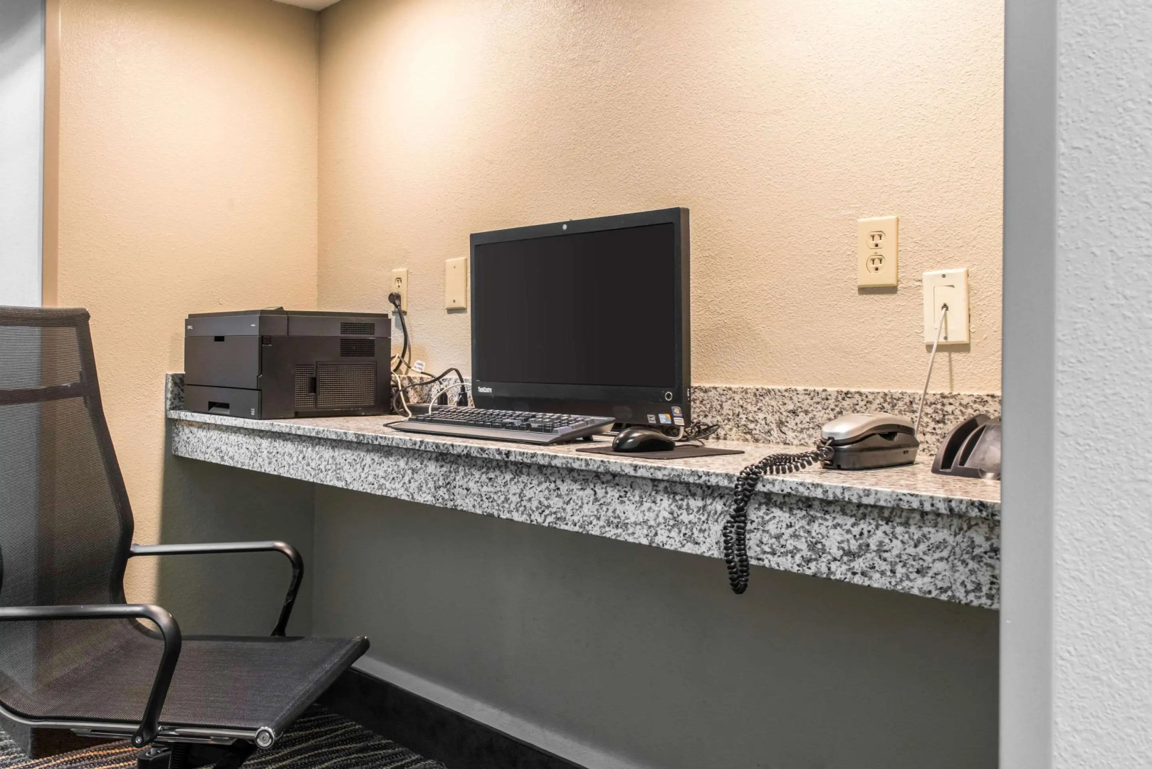 Sleep Inn & Suites Pittsburgh Airport