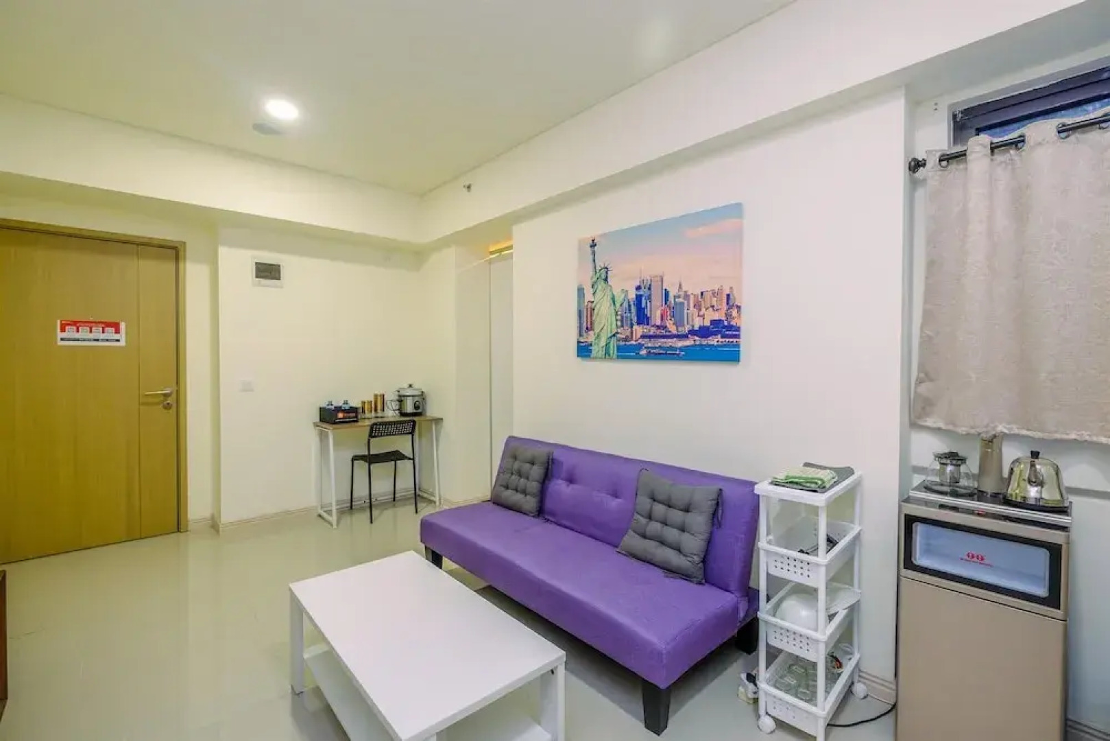 Cozy And Simply 2Br At Meikarta Apartment