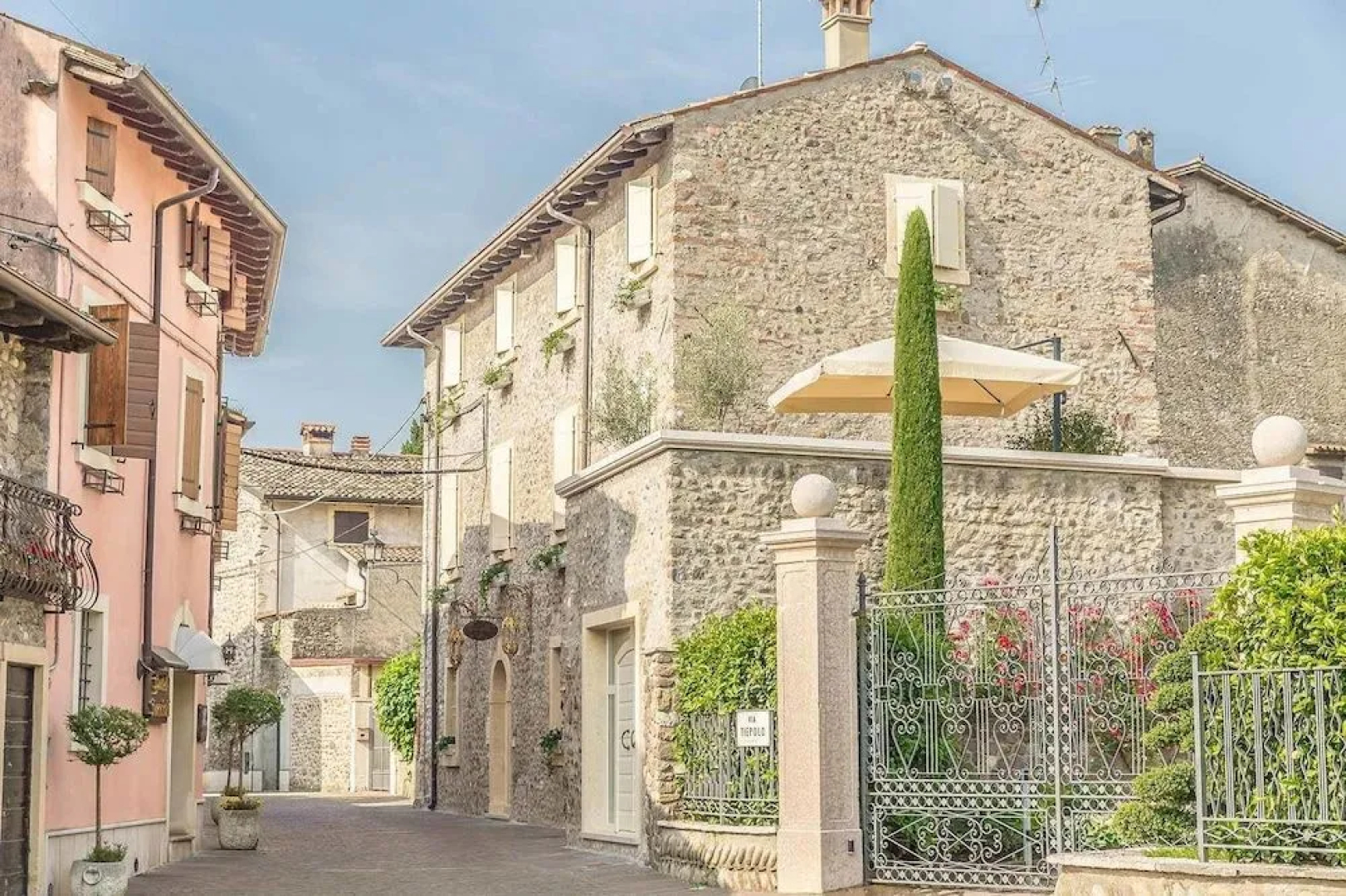 Maison Resola