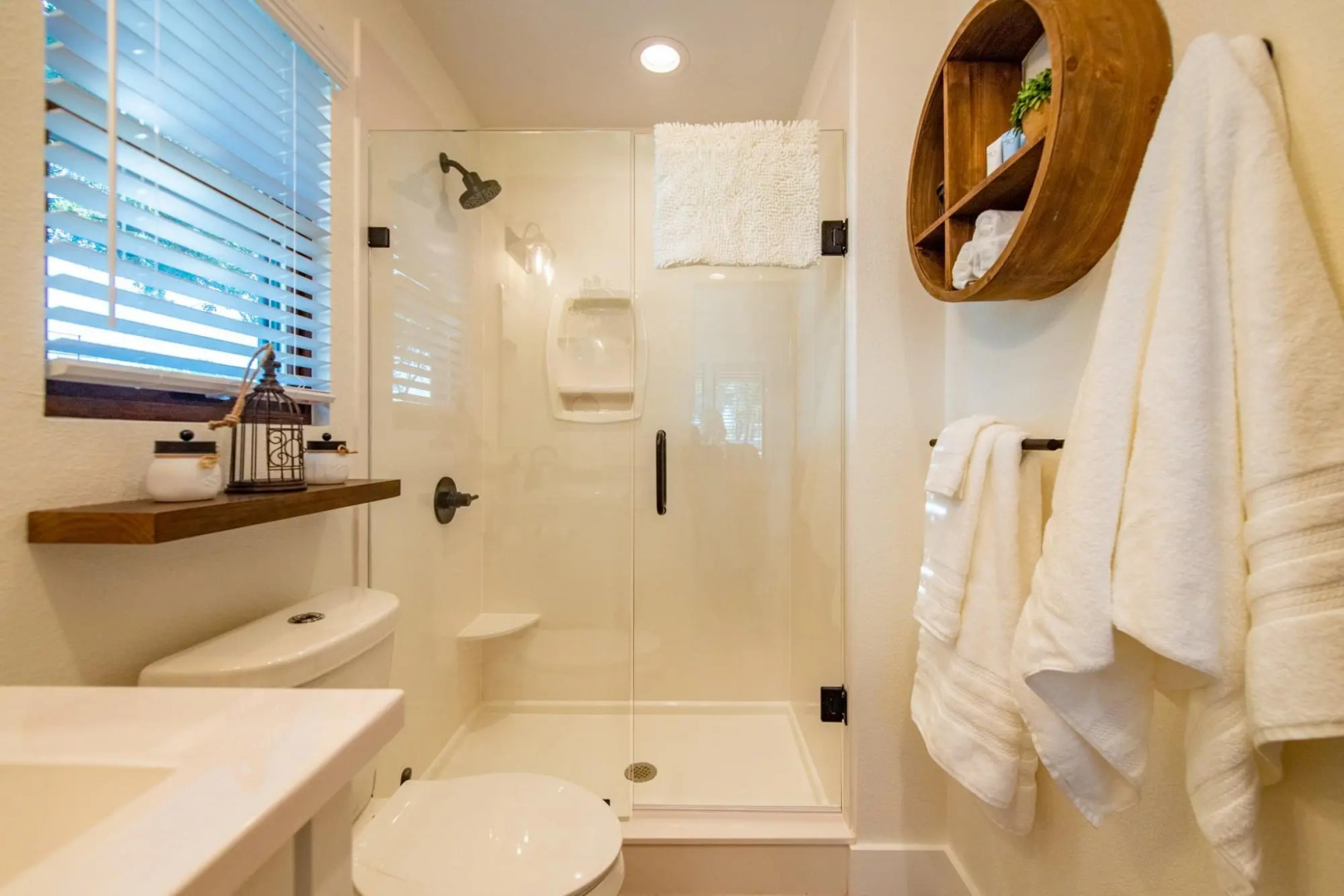 The Bobwhite Cabin 15MIN to Magnolia & Baylor