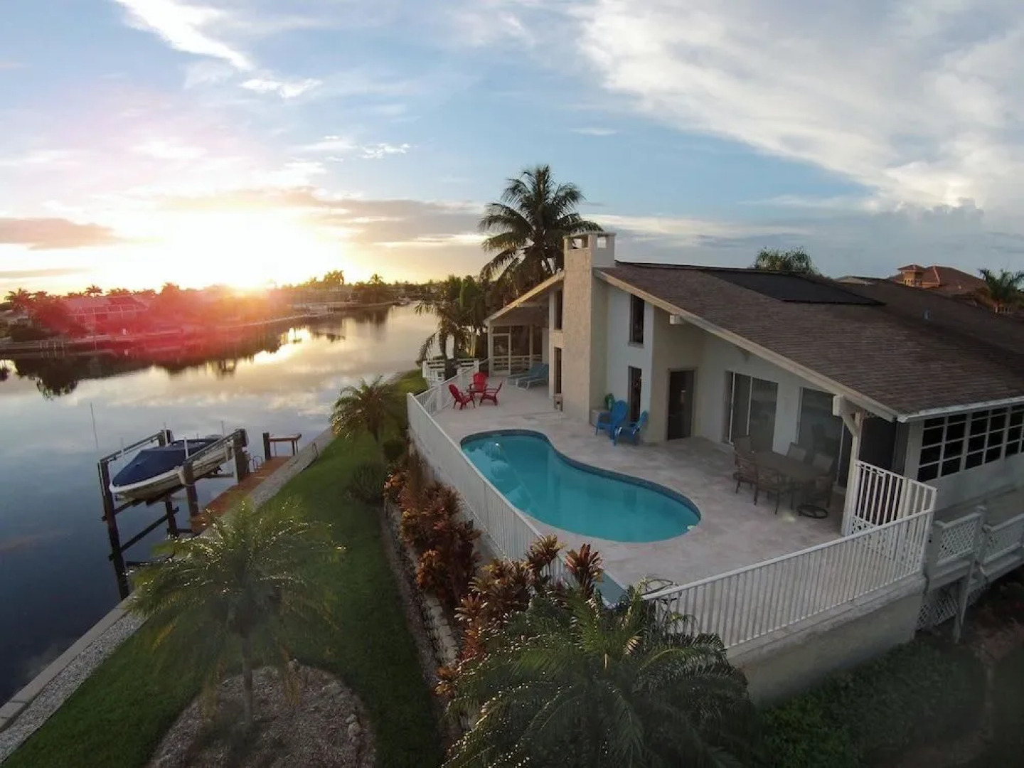 SNOW198 3 Bedroom Holiday Home by Marco Naples Vacation Homes