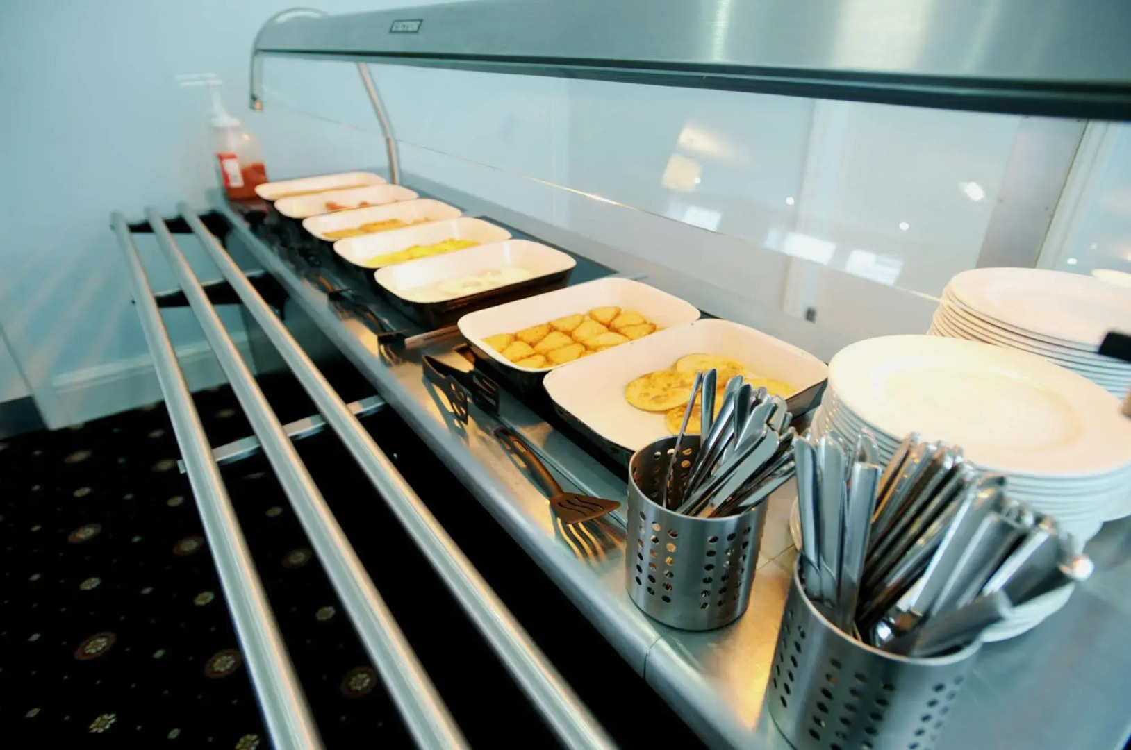 Ashley Victoria Hotel