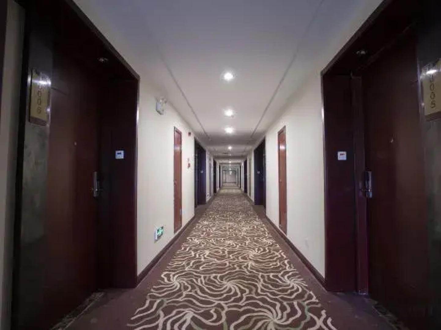 Jin Cheng International Hotel