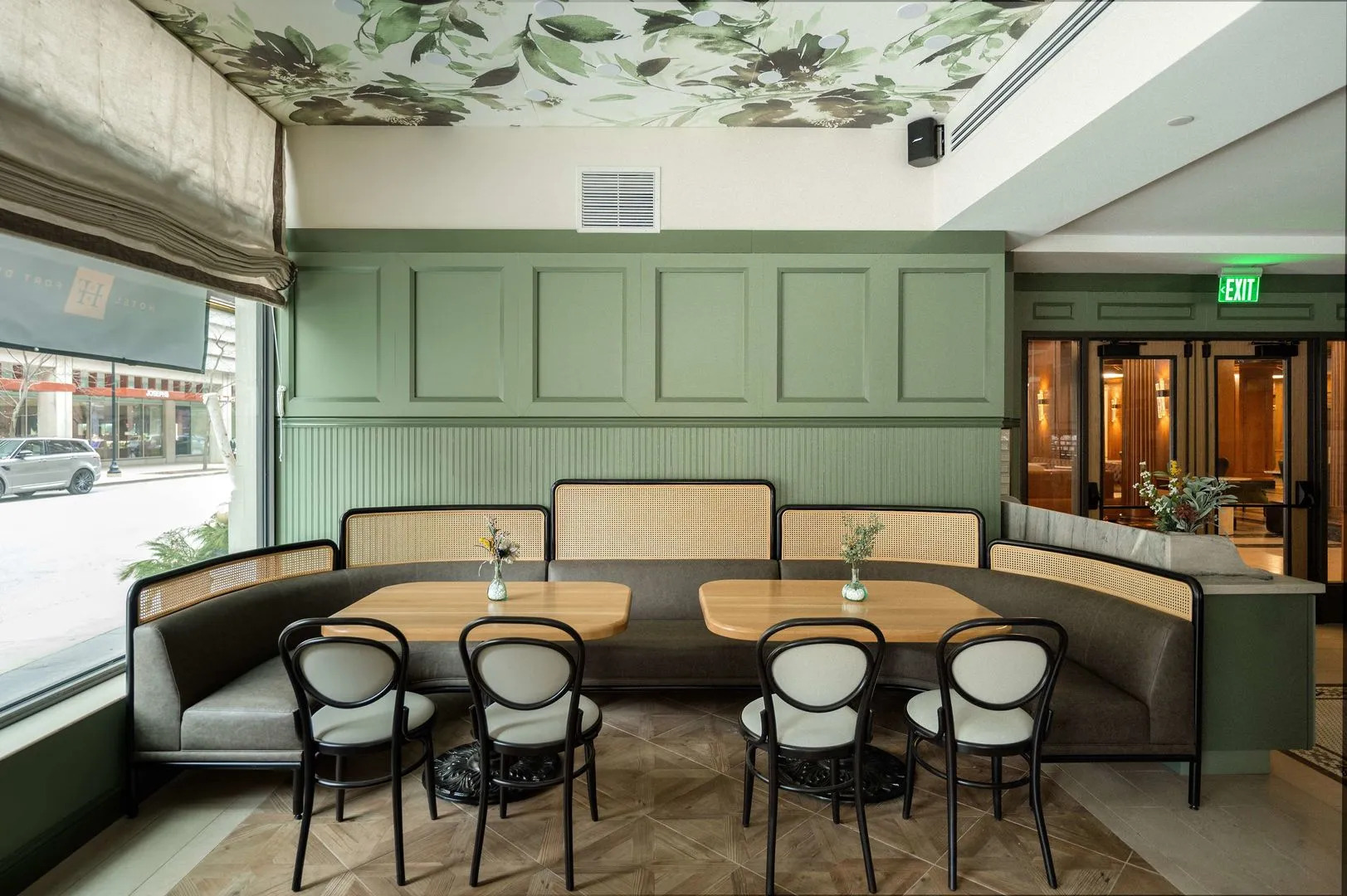 Hotel Fort Des Moines, Curio Collection by Hilton