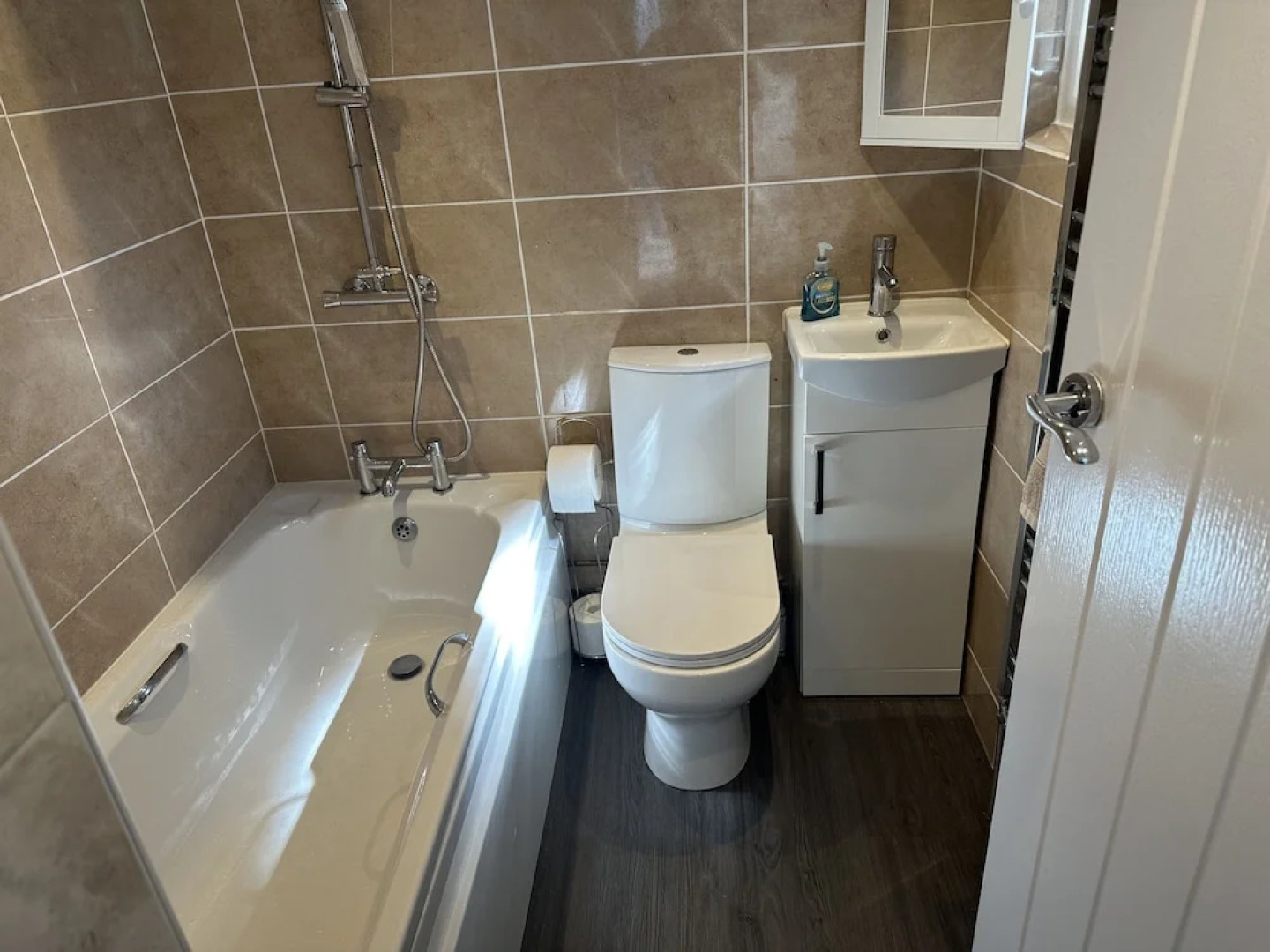 Remarkable 3-bed House in East Cowes