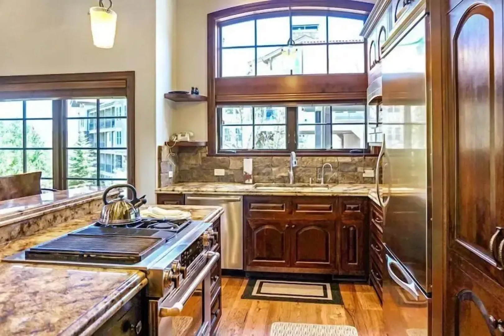 Ski-In, Ski-Out 4 Bedroom Luxury Townhome in Snowmass Village