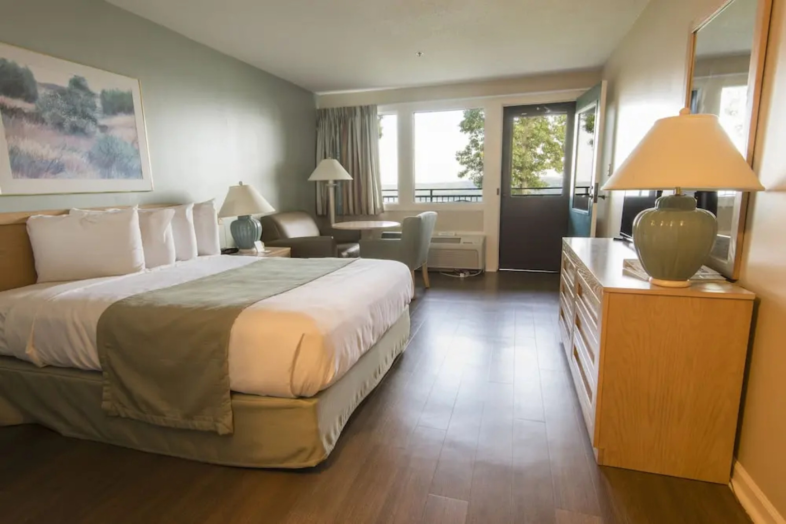 Dale Hollow Lake State Resort Park