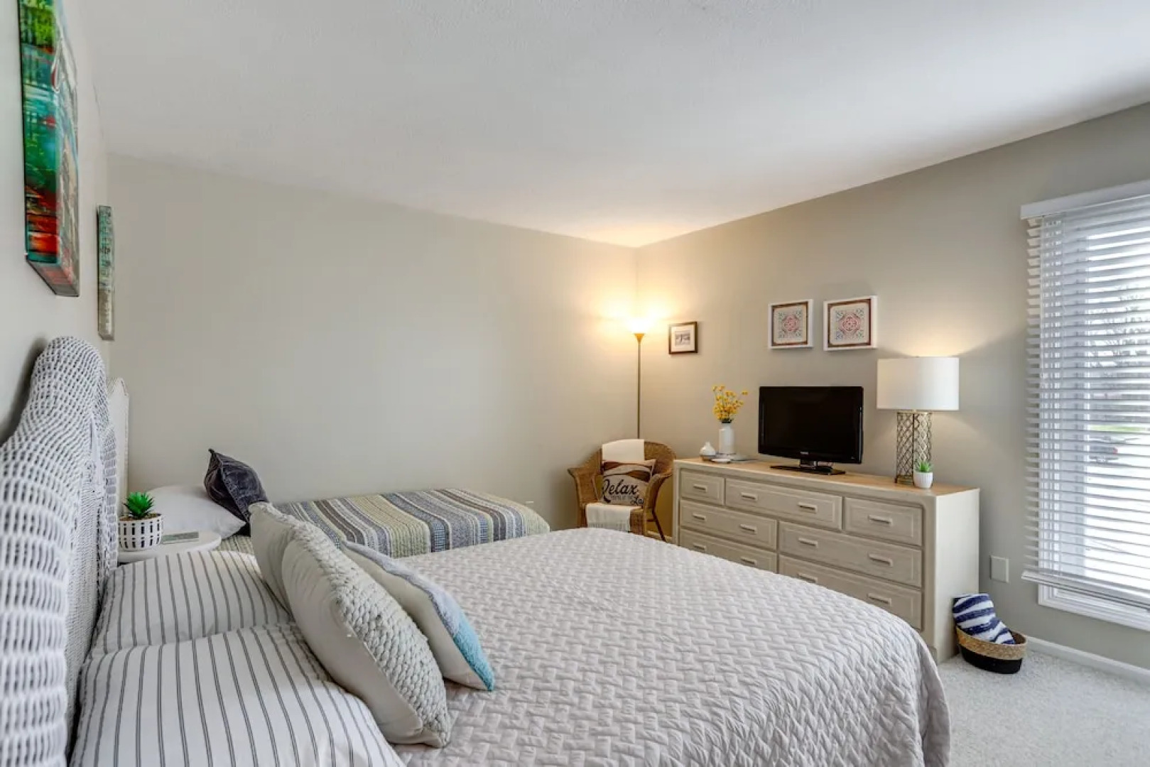 Family-friendly Port Clinton Home w/ Private Deck