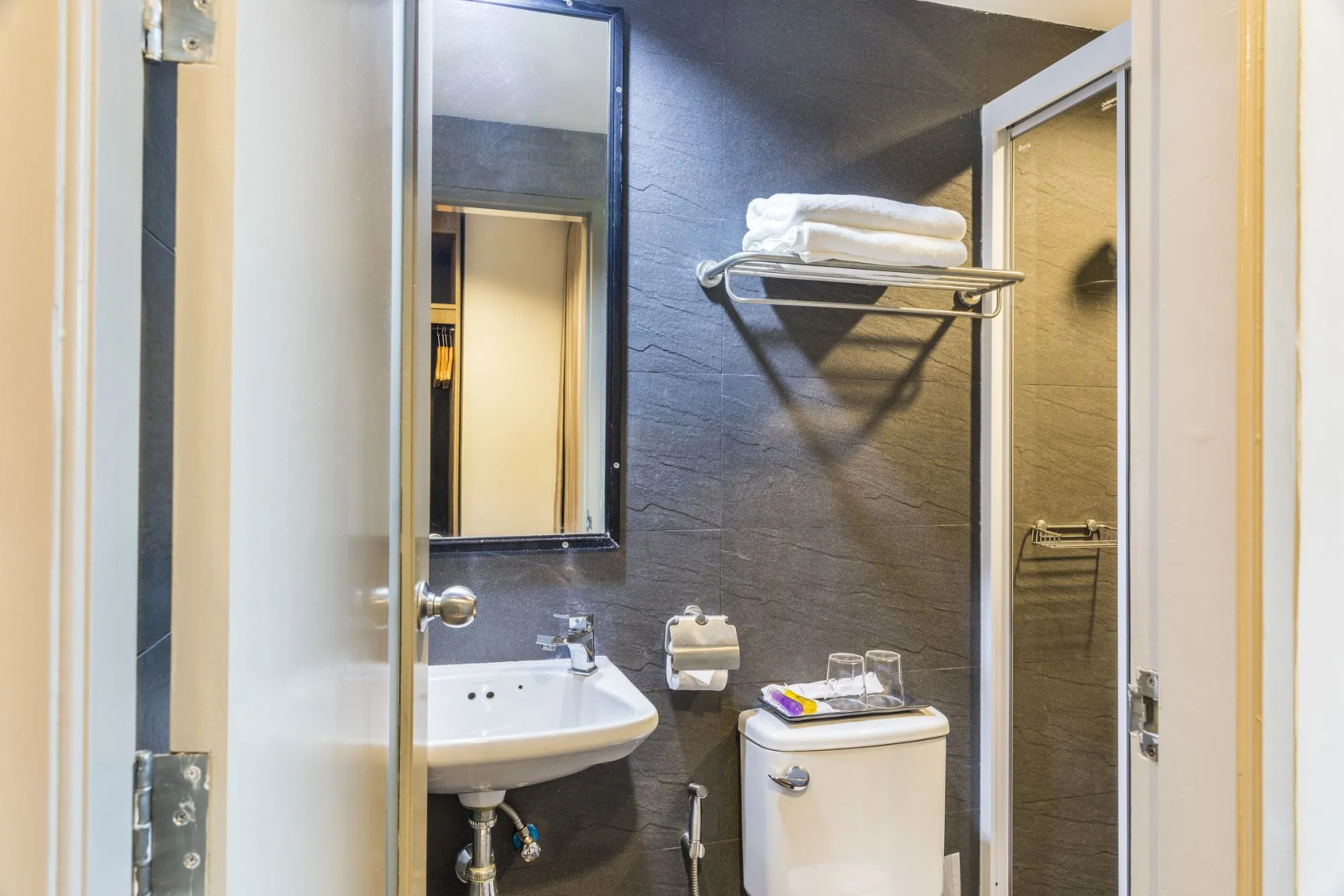 Livotel Hotel Hua Mak Bangkok