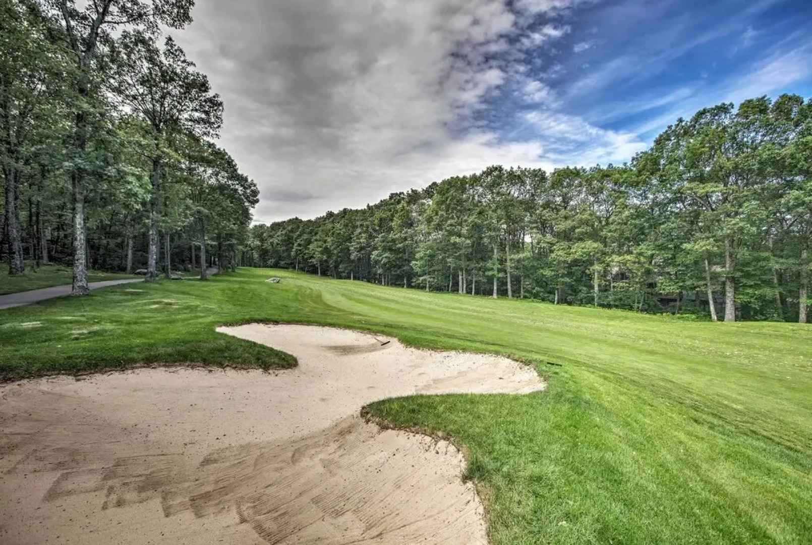 Mountaintop Wintergreen Resort House w/ Deck