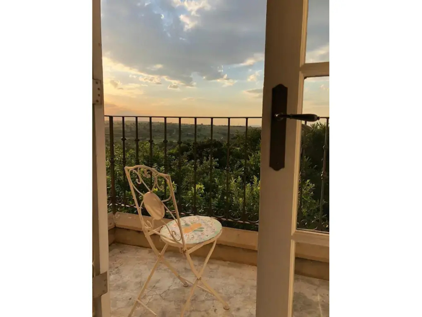 Creek Lane Guest House