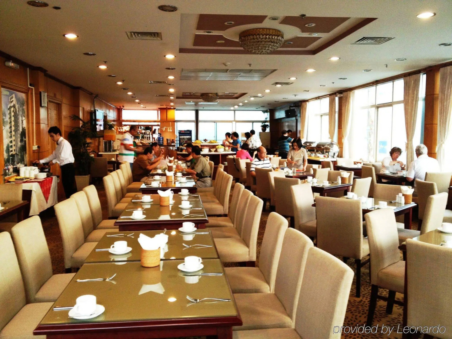 Sapphire Saigon Hotel