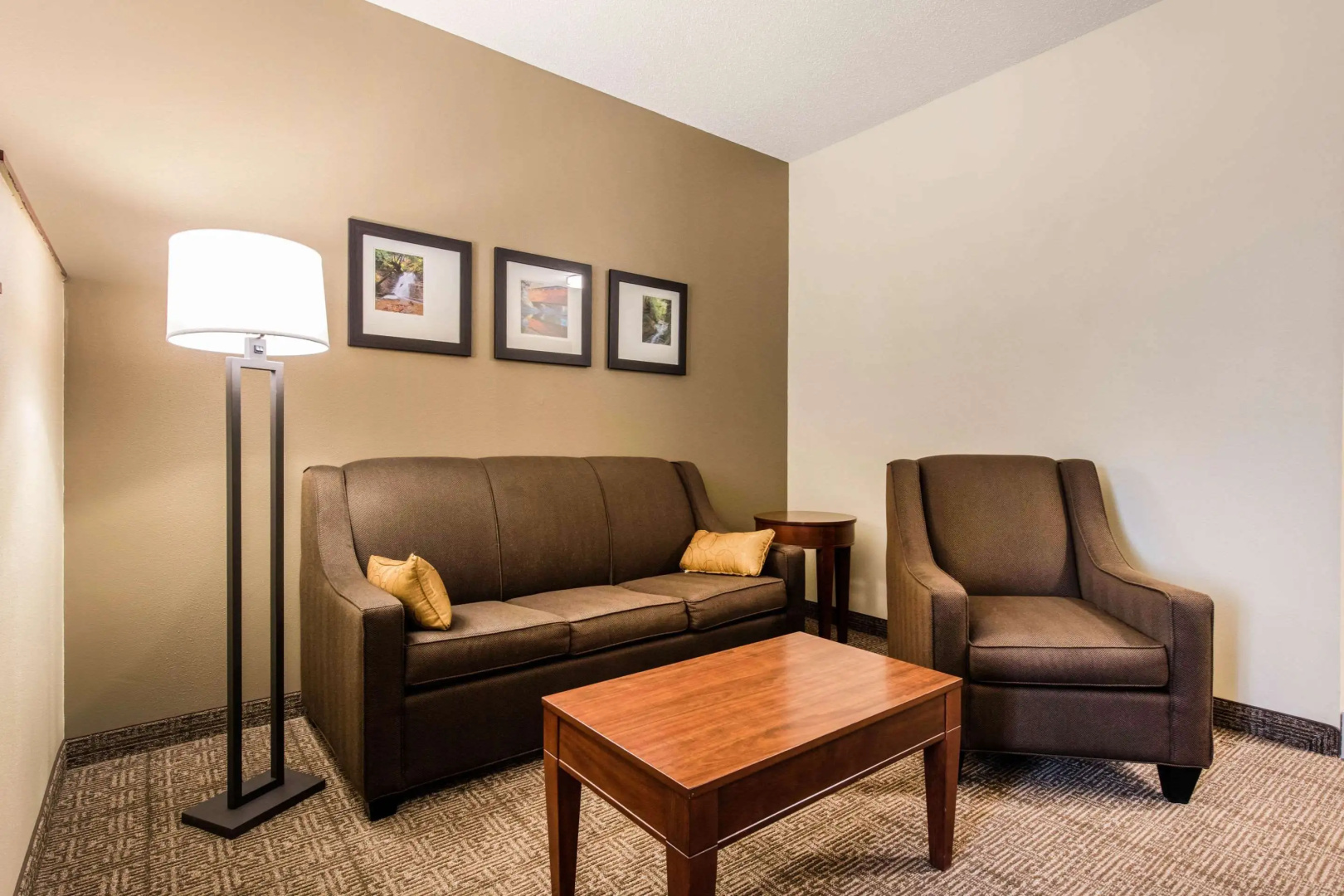Comfort Inn & Suites Streetsboro - Kent