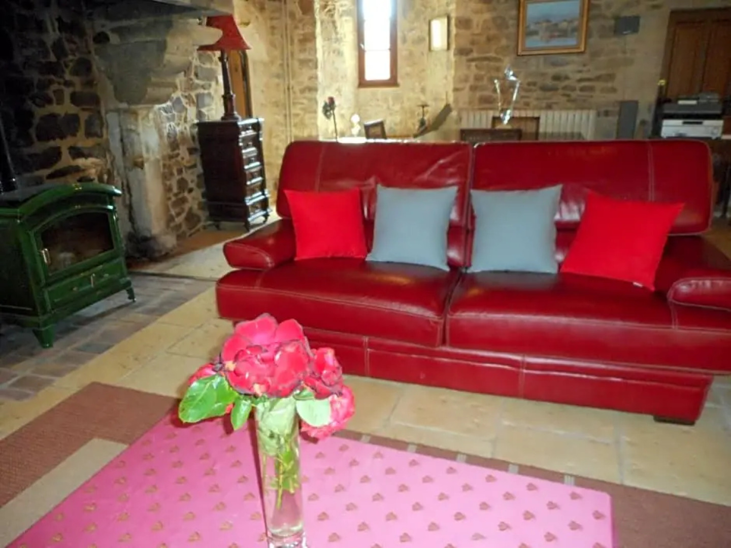 Prieure St Pierre de La Luthumiere