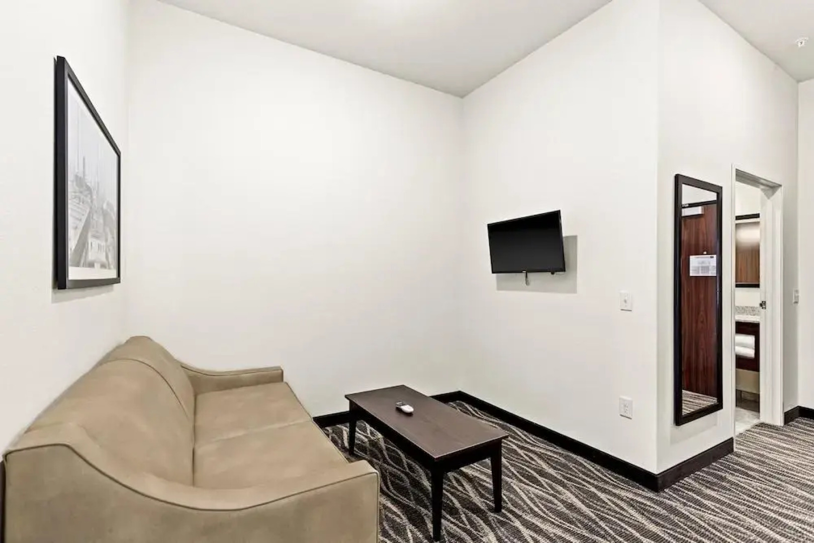 Cobblestone Hotel & Suites - Superior