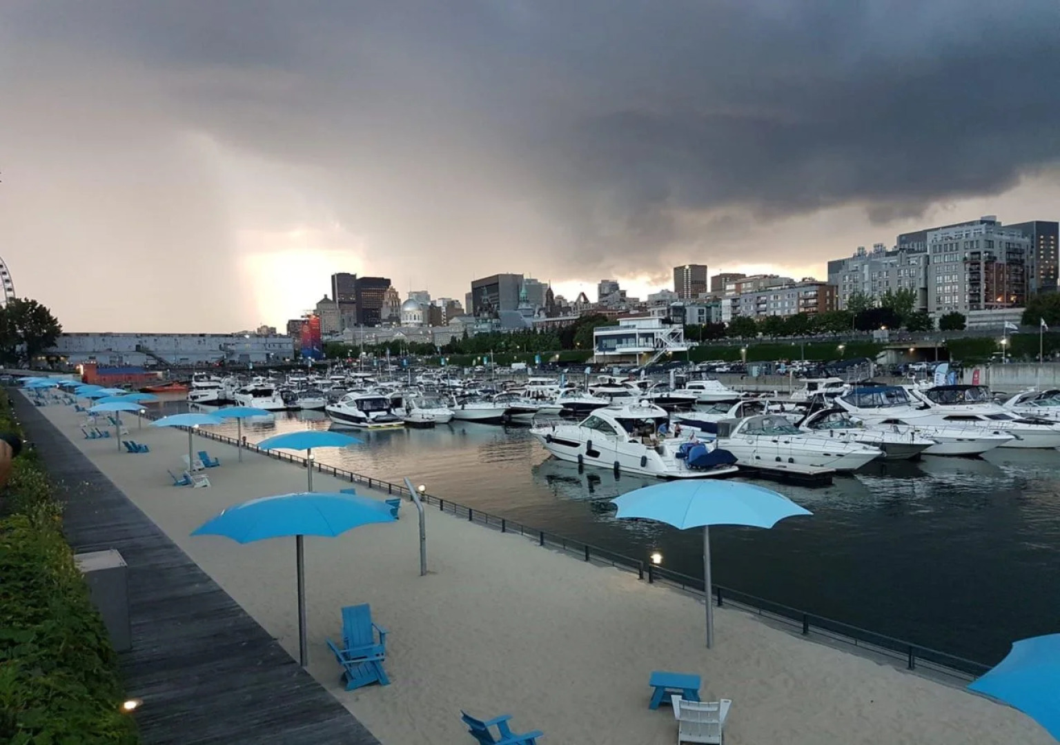 Hotel Saint-Laurent Montreal