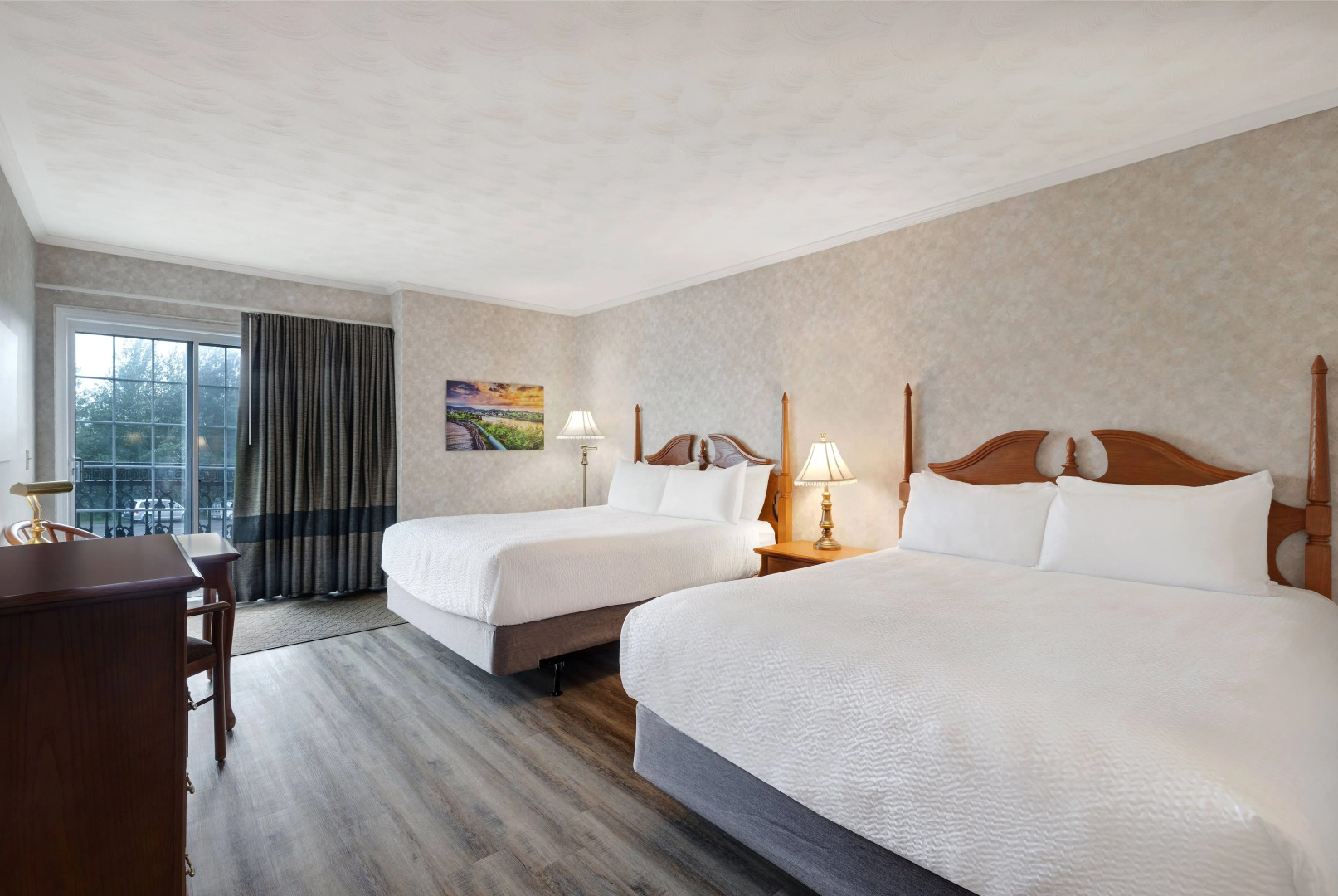 Super 8 By Wyndham Plainview