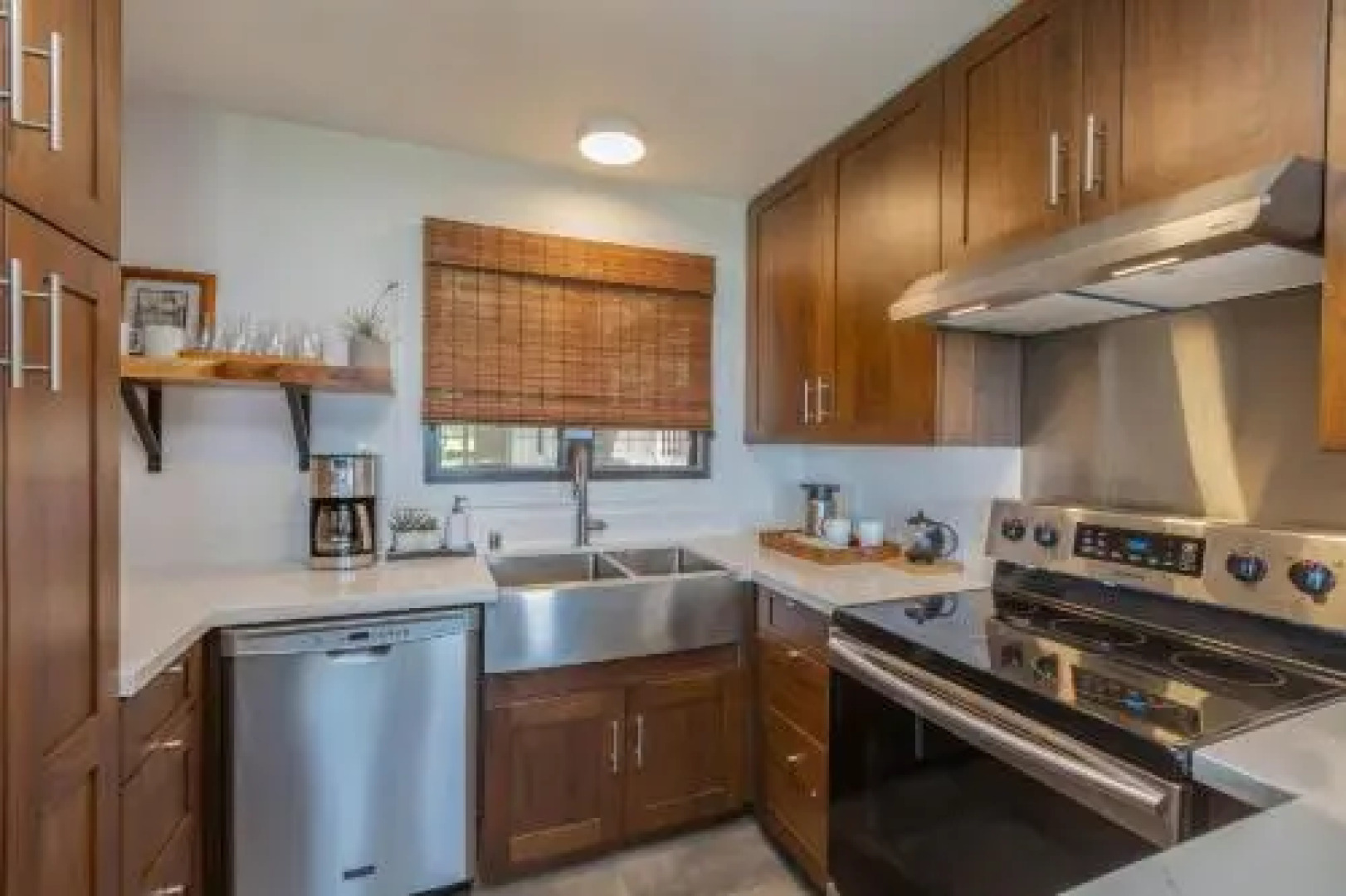 Kaha Lani Resort #218, Oceanfront 2 BR 2nd Floor