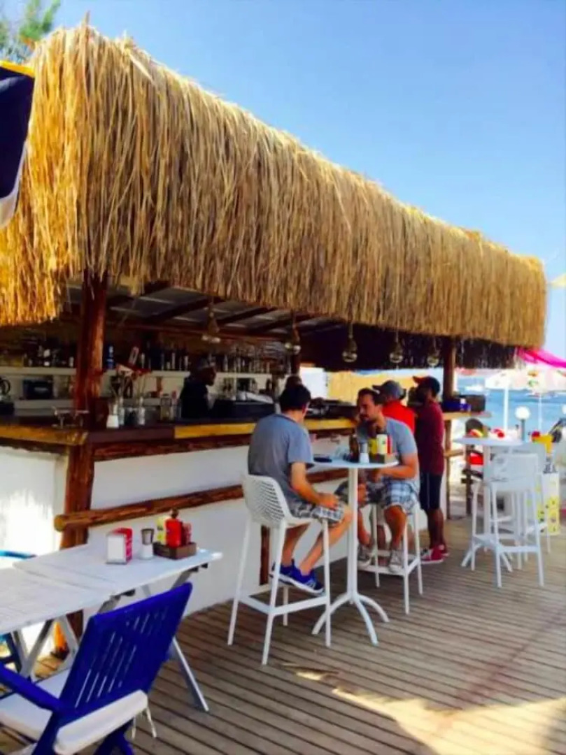 Estrella Beach Hotel