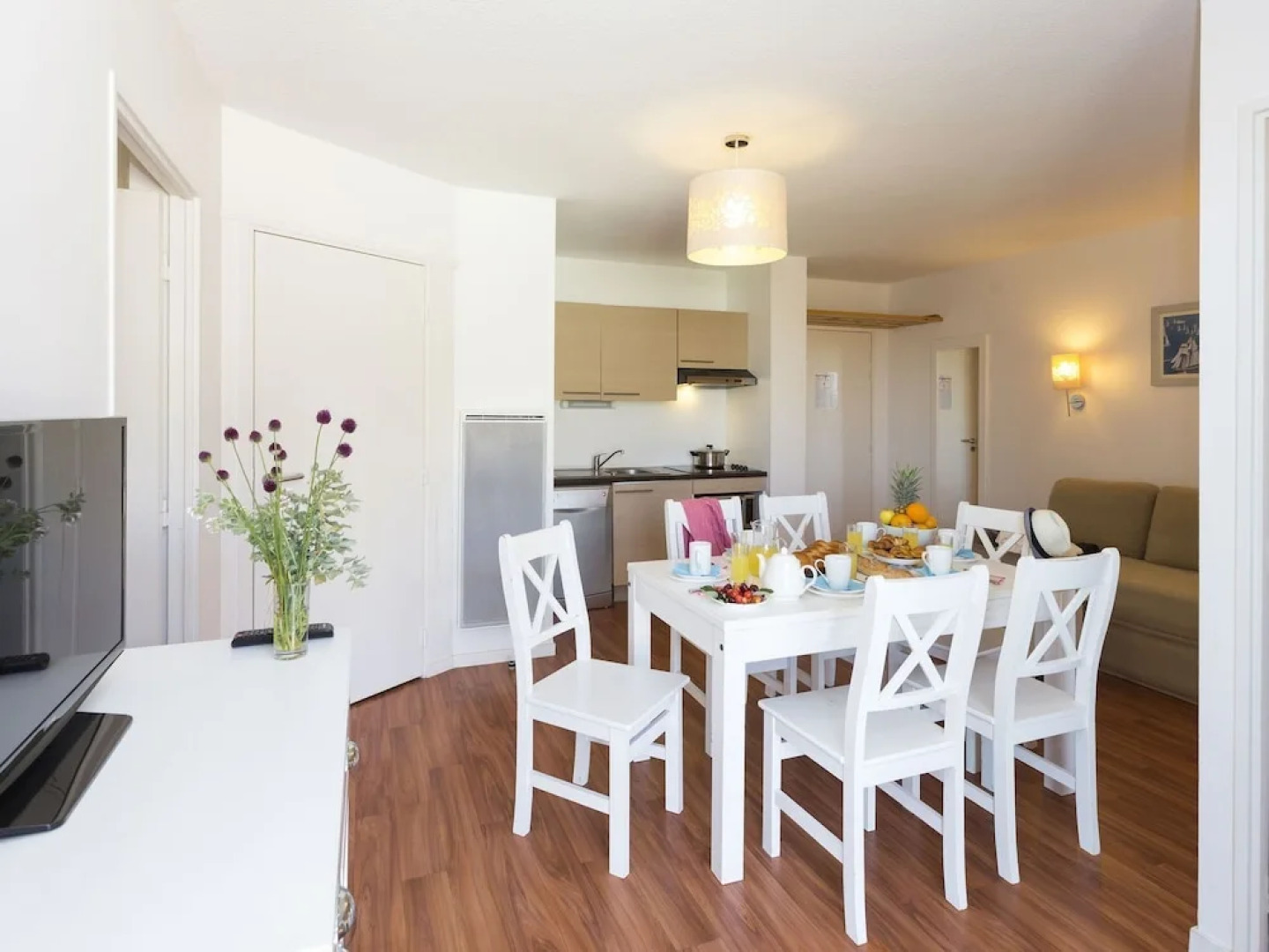 Nicely maintained apartment 100 meters from the beach of Guidel