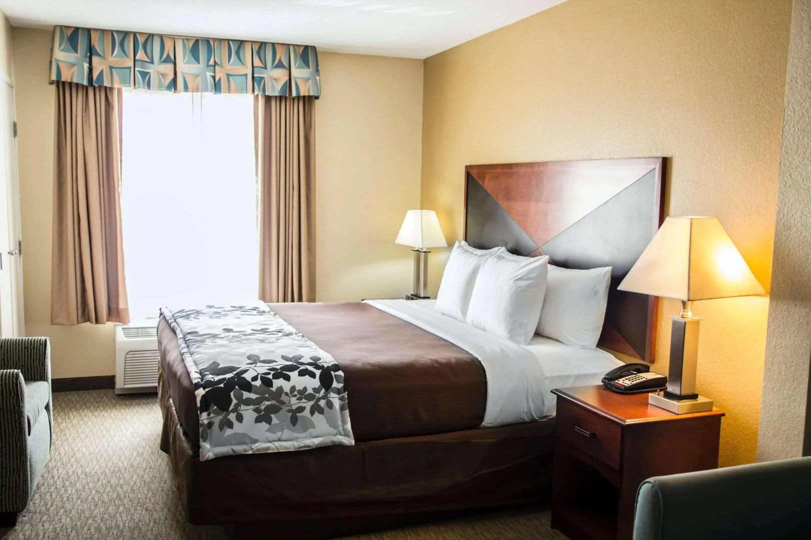 Sleep Inn & Suites Brunswick North