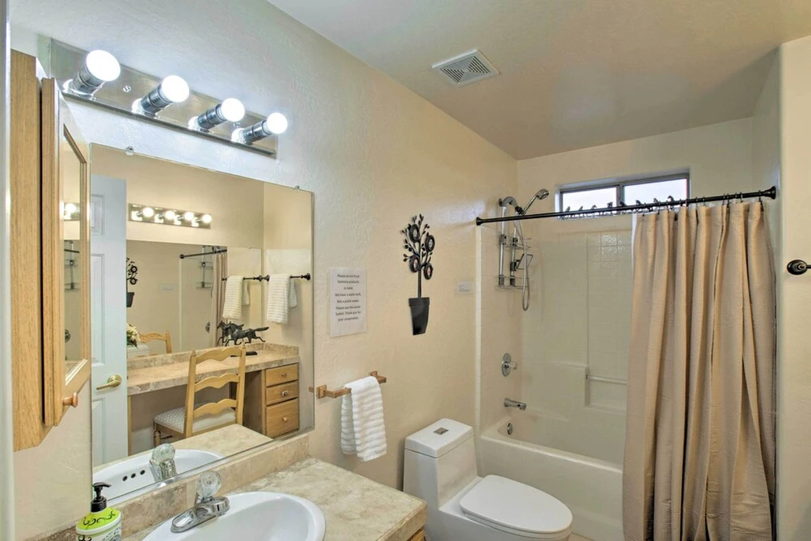 Phoenix 'kick Back Corral' w/ Outdoor Oasis!