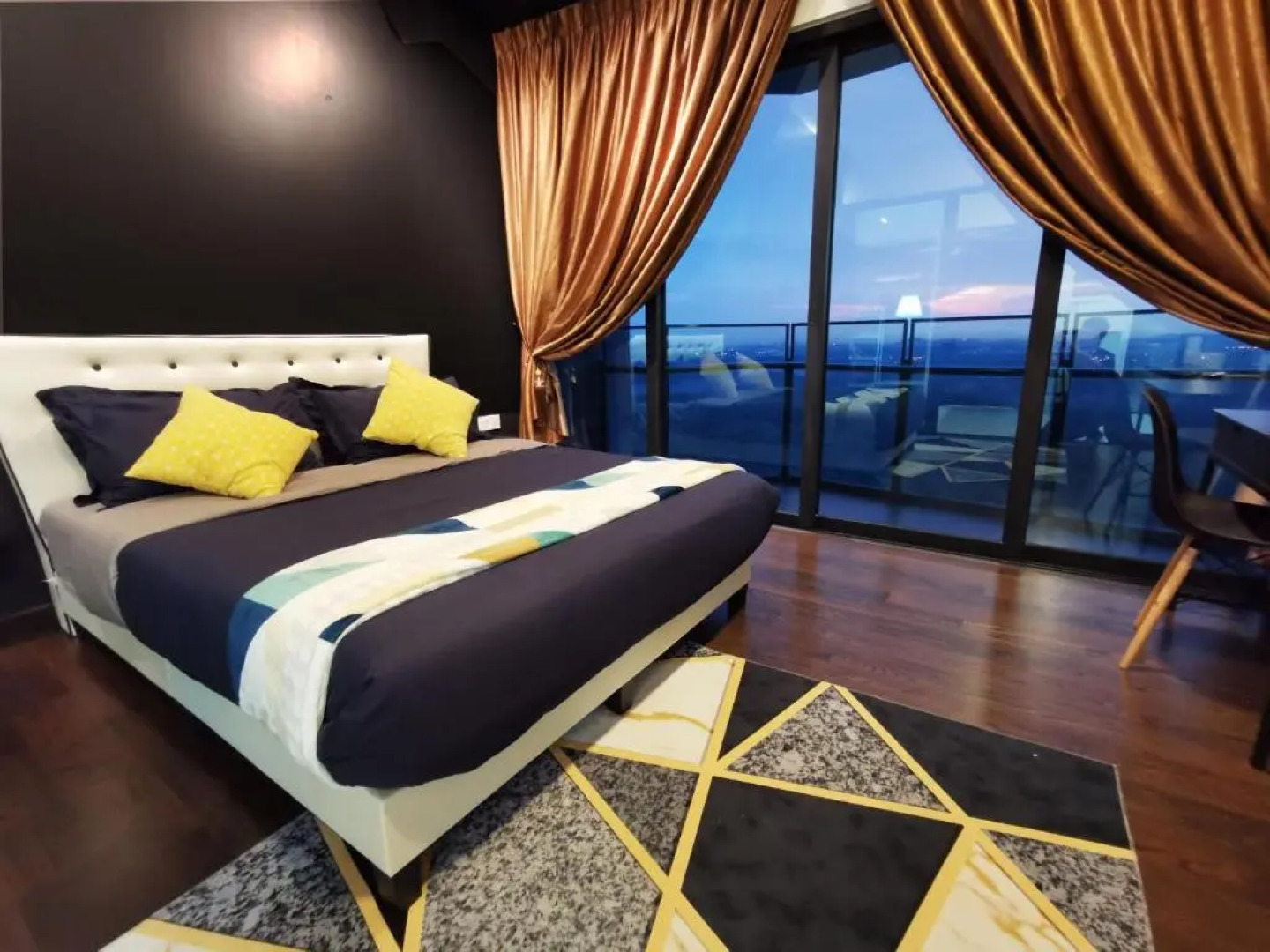 Almas Suites Puteri Harbour Hello Kitty