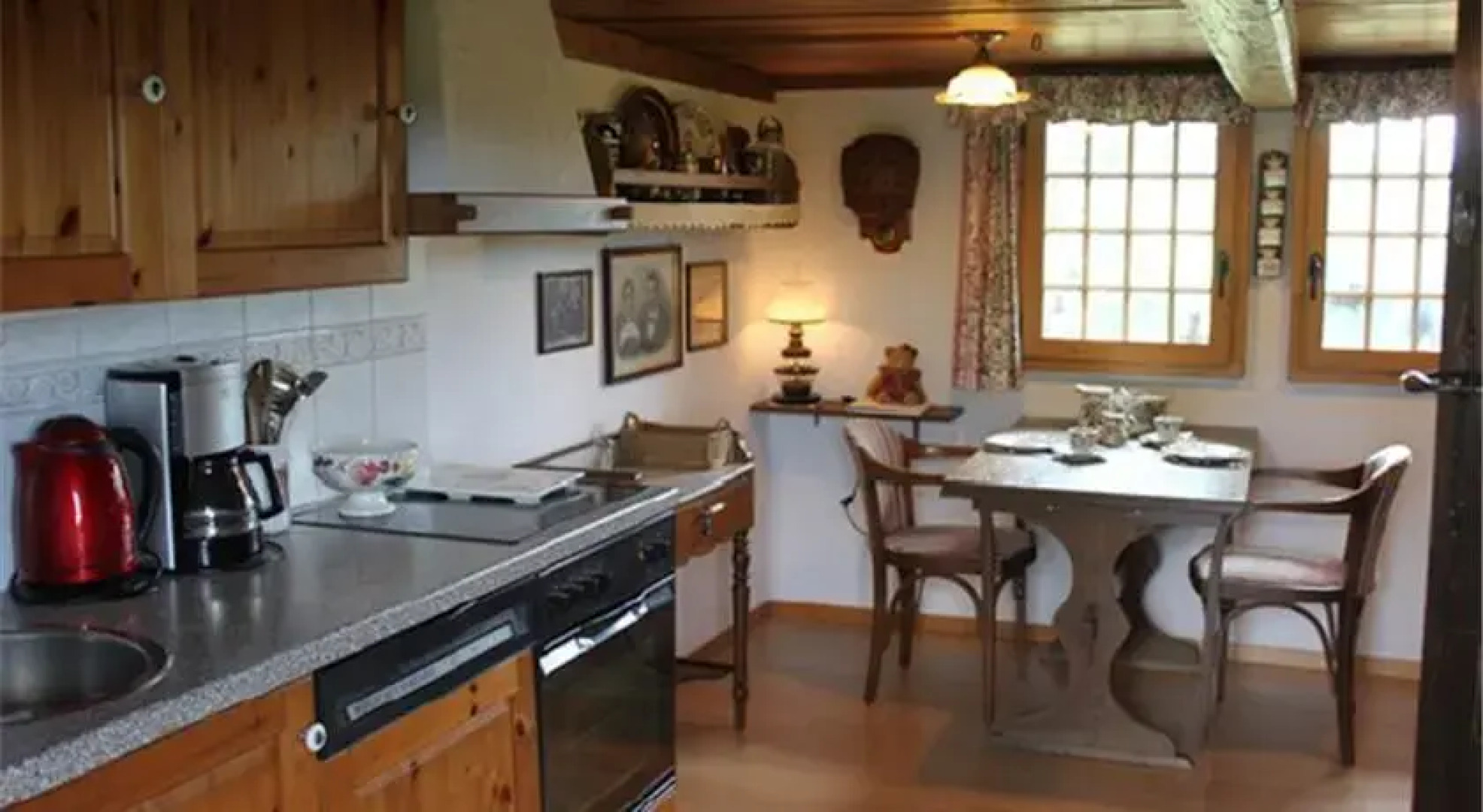 Hadassa Apartment Mutzli