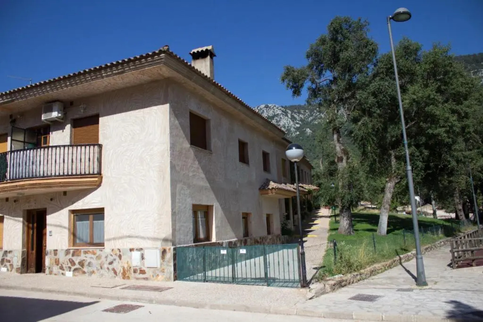 Residencial Los Robles