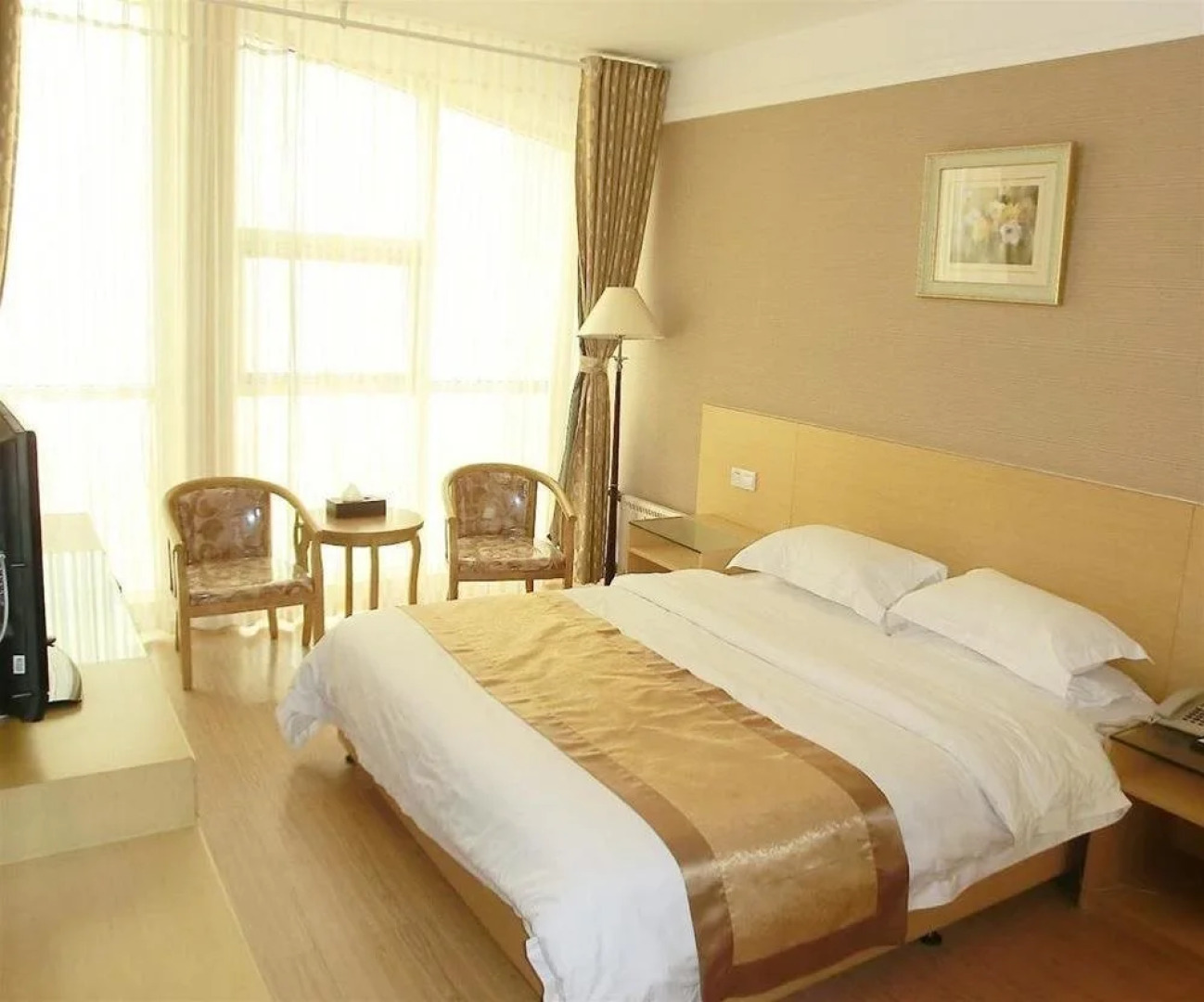 Hai Tian Boutique Holiday Hotel