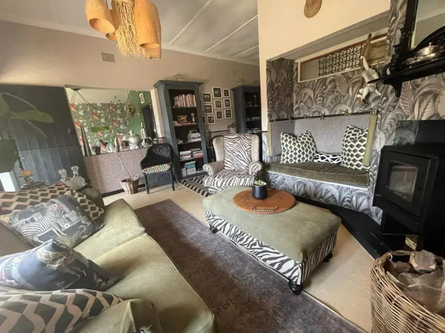 A Bird Cage Stay & Cottage