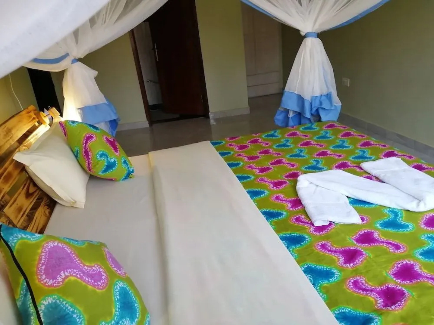 Airport Link Guest House