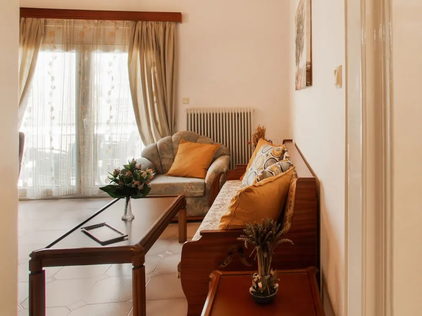 Gorgeous Holiday Home in Arhanes with Balcony