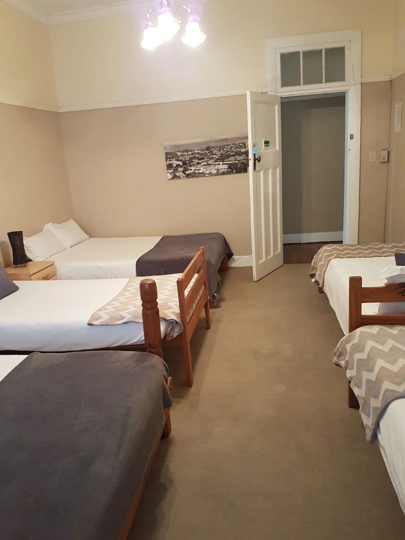 Oasis Shanti Backpackers