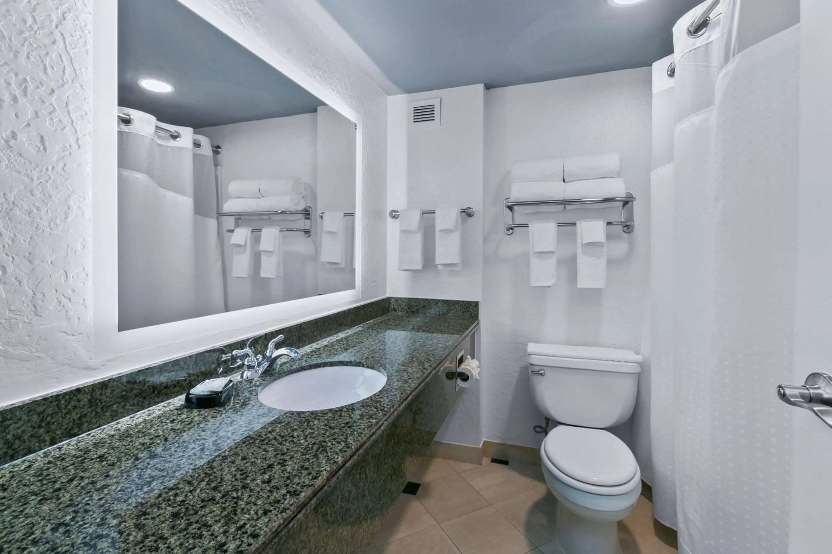 Mulberry, a Wyndham Hotel