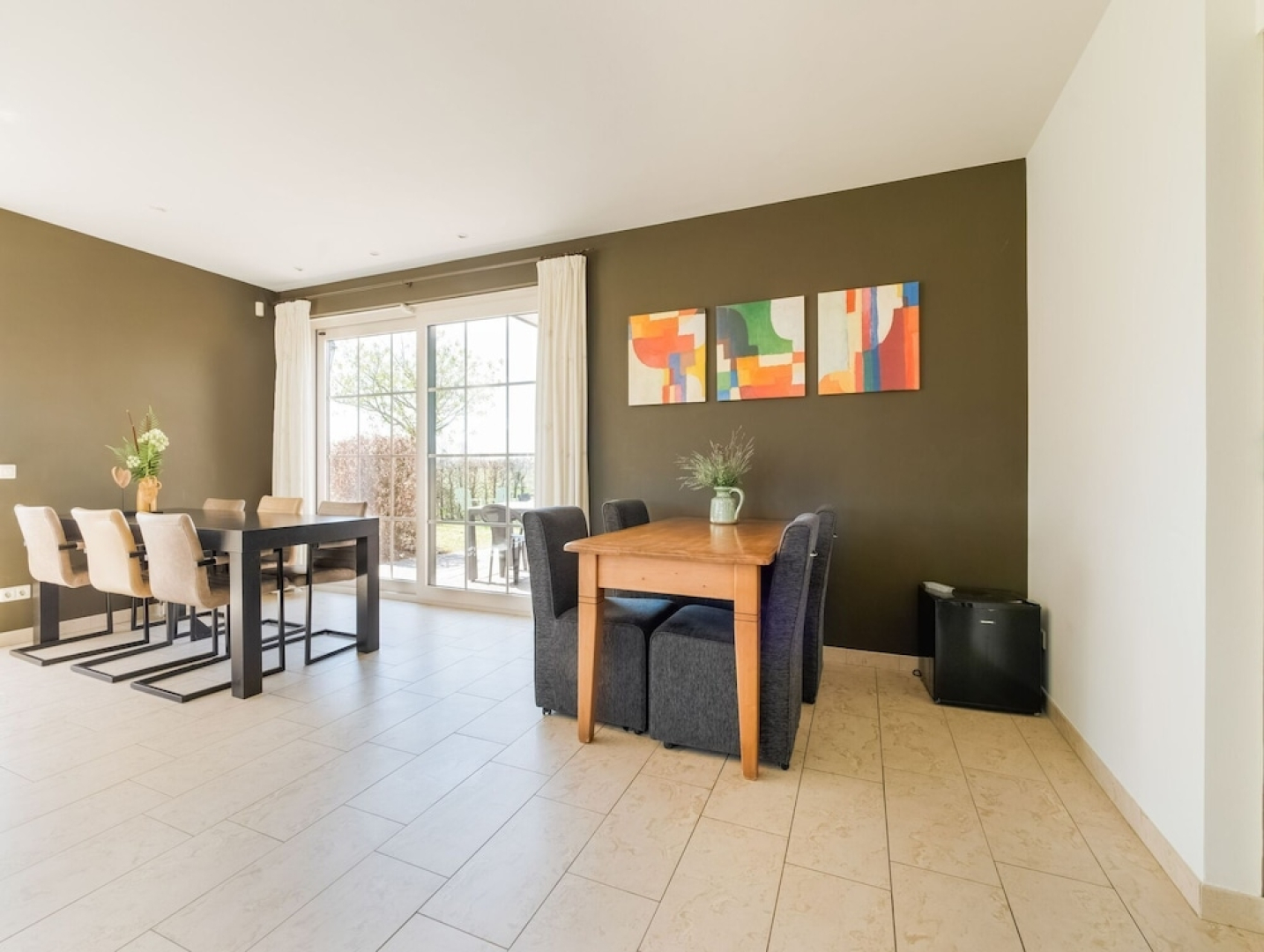 Pretty Farmhouse in Genderen with Terrace and Garden