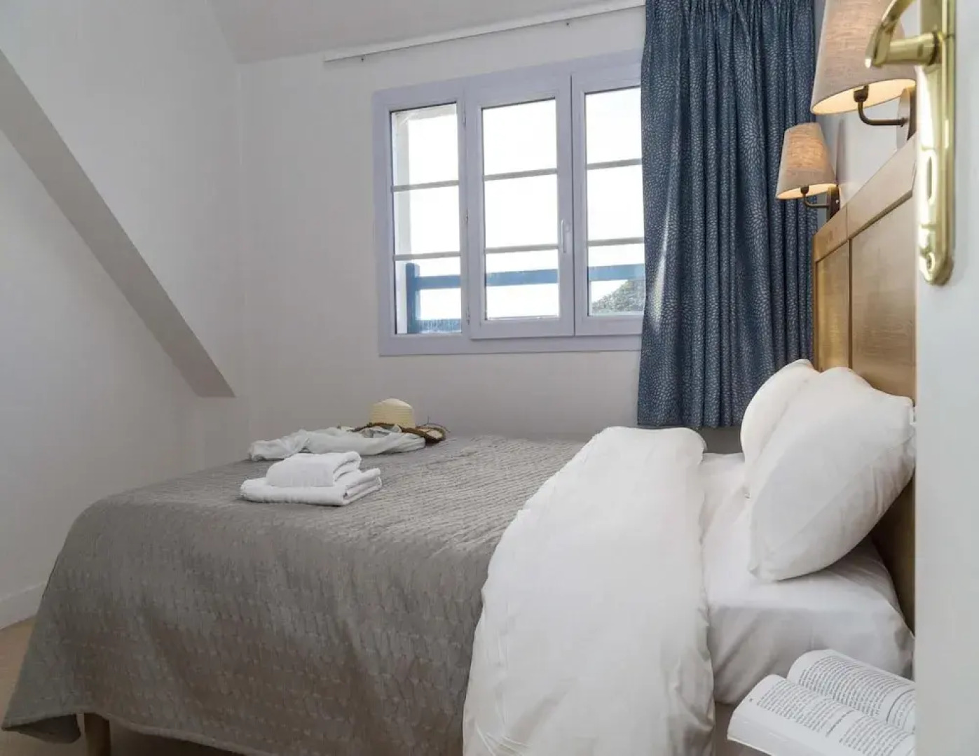 Apartment in Tregastel Near the Beach