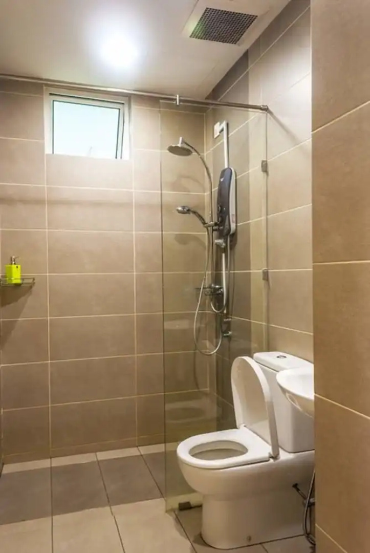 Summerton Luxury 4 Bedrooms Suite by D Imperio Homestay