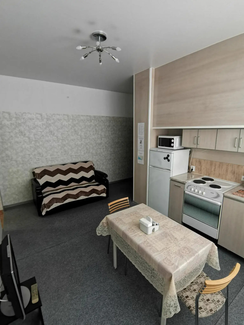 Апартаменты на Верхней Набережной 145/11