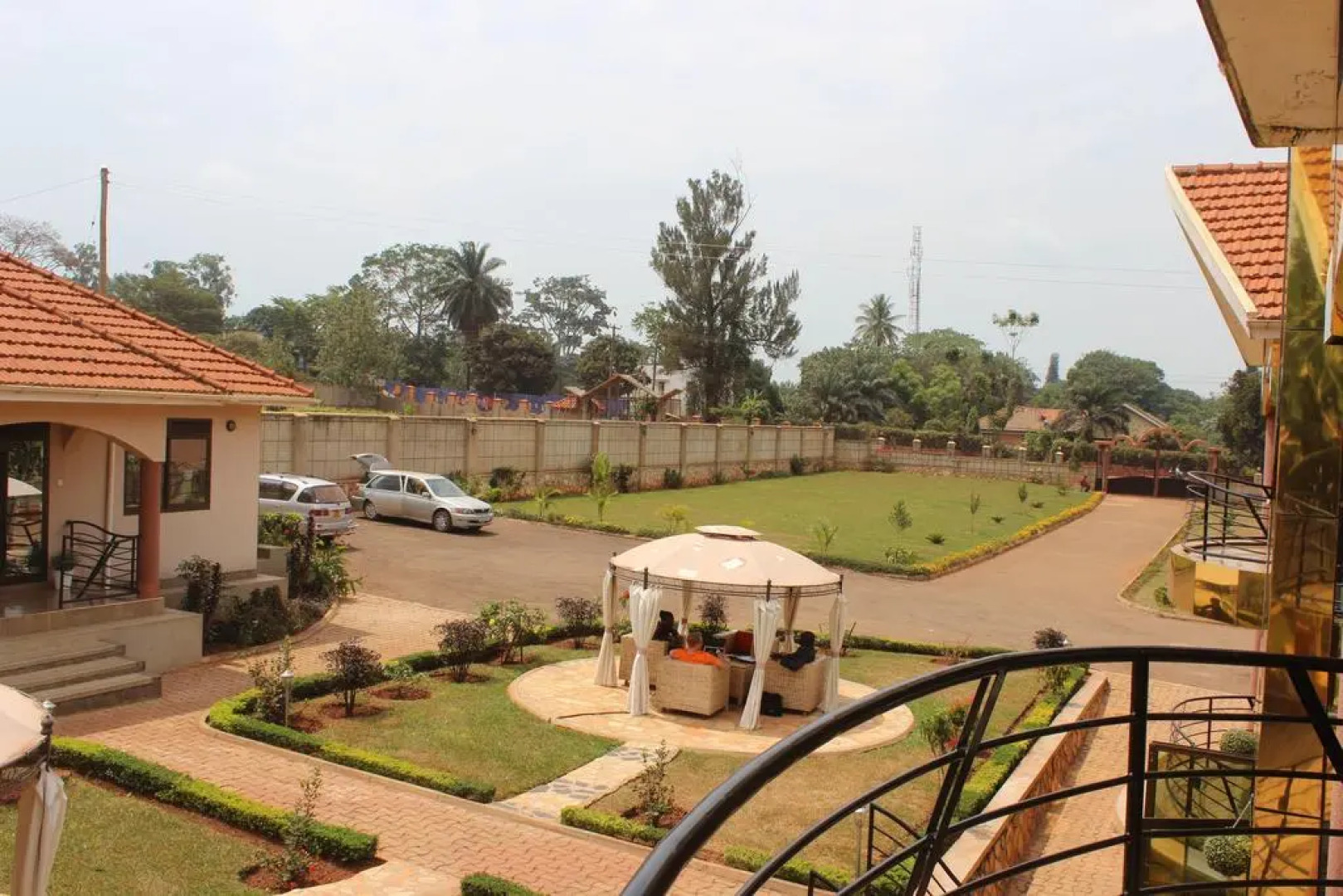 Signature Hotel Apartments