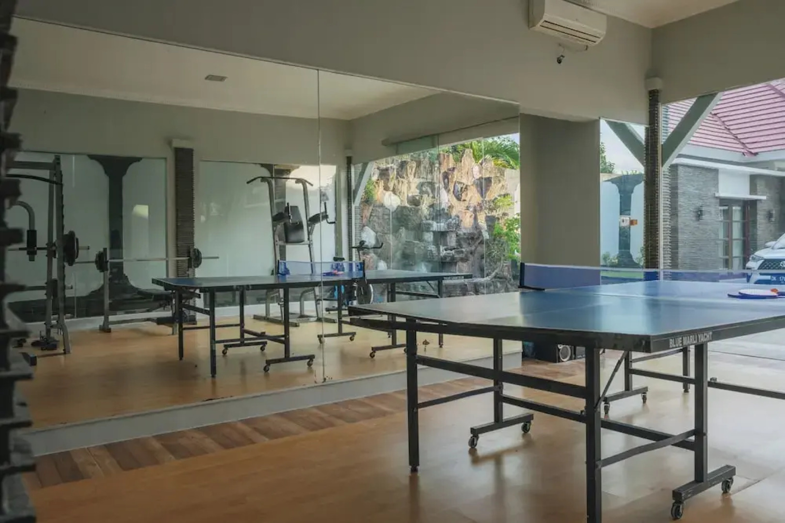 Blue Marlin 6-BR Villa Singaraja Bali