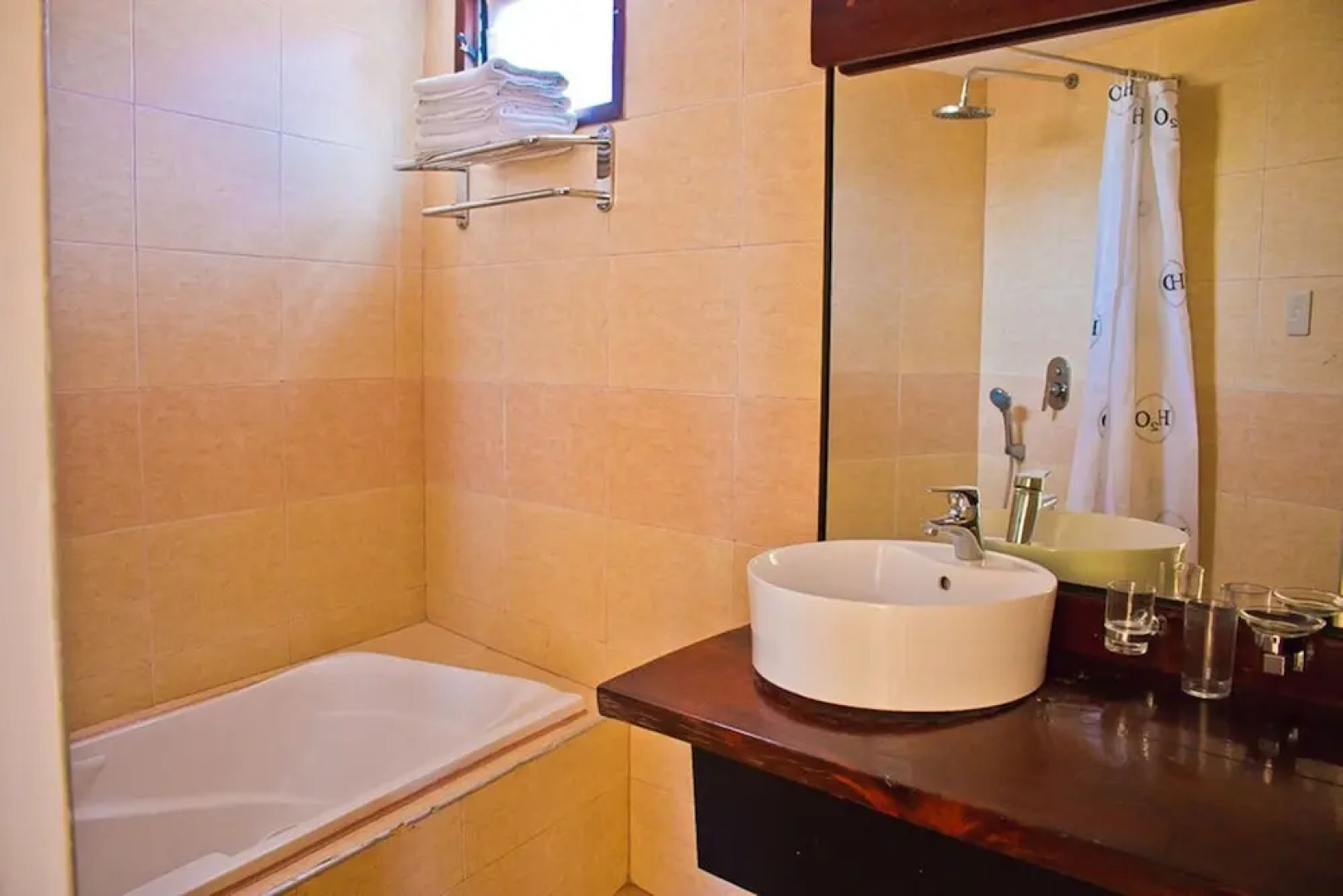 Caluwayan Palm Island Resort