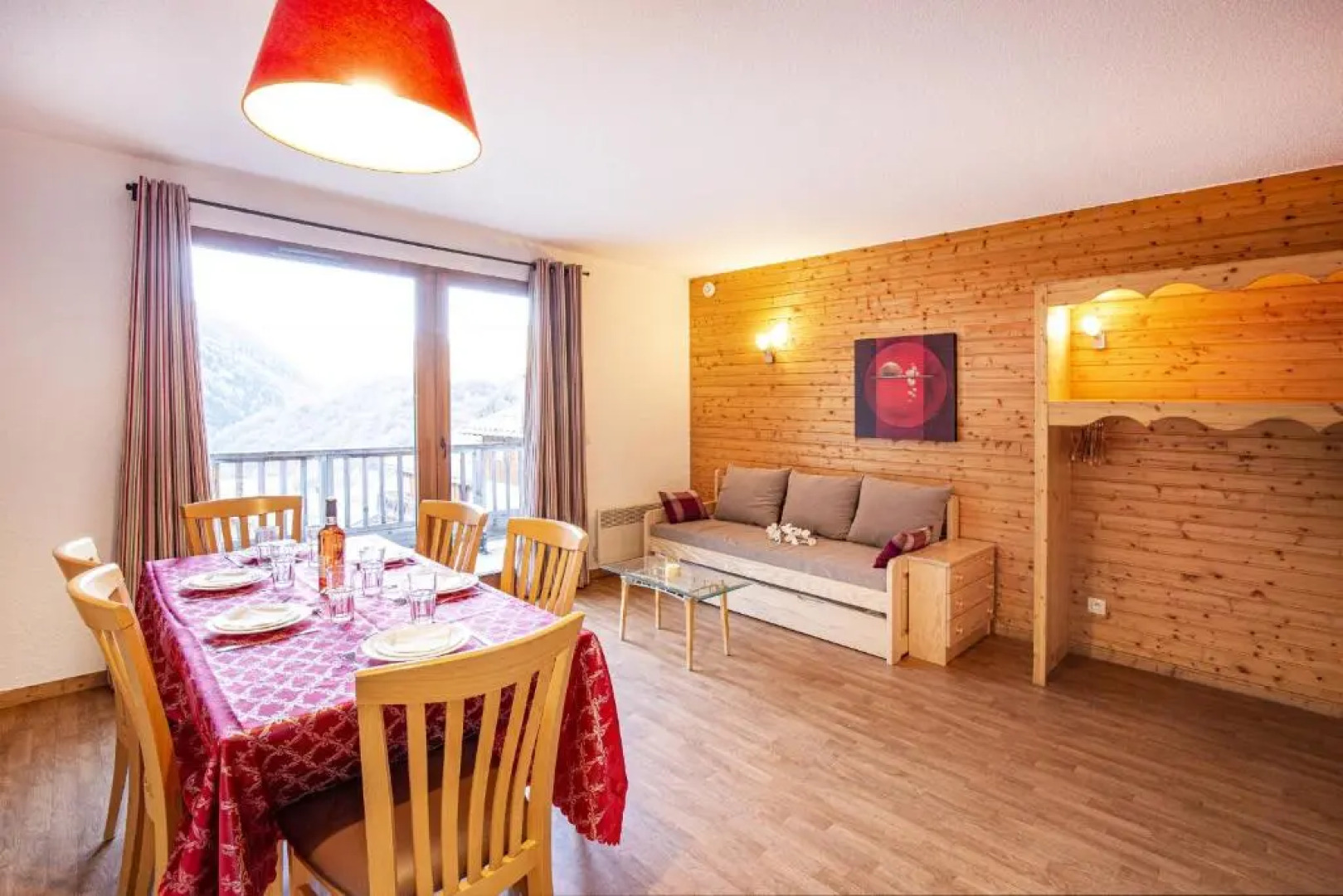 Le Hameau SPA & PISCINE appartement 2 pieces 6pers by Alpvision Residences