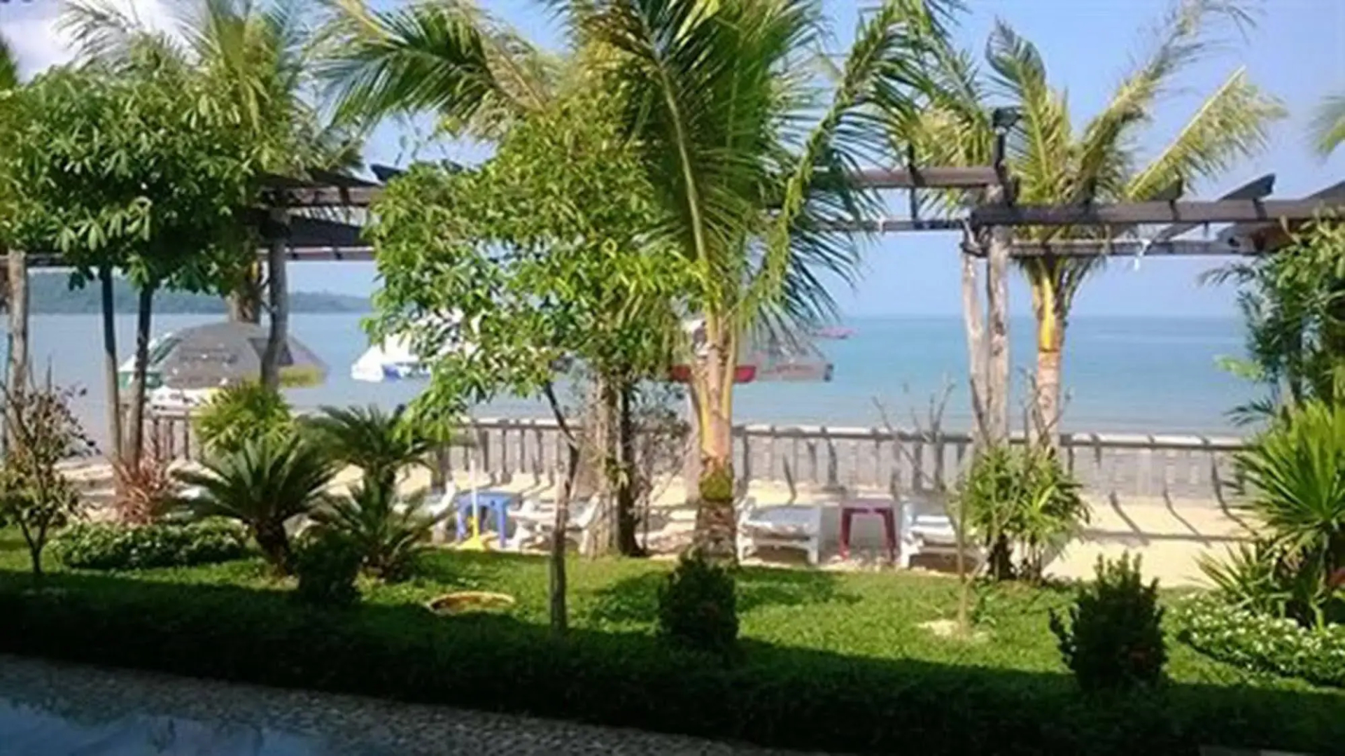Golden Sea Beach Hotel